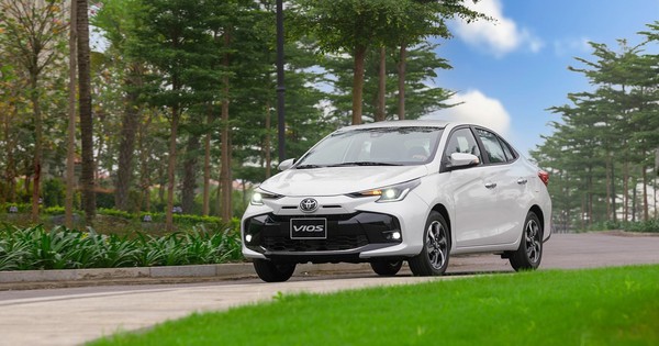 Giá Toyota Vios rẻ chưa từng có nhờ ưu đãi kép, chỉ nhỉnh hơn Kia Morning