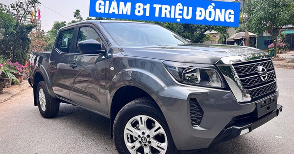 Nissan Navara giảm hơn 80 triệu tại đại lý: Giá thực tế rẻ nhất phân khúc, tăng sức cạnh tranh với Triton, Hilux