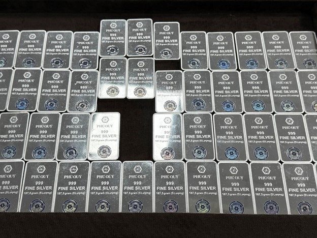 Giá bạc hôm nay 17/2: hồi phục cùng giá vàng sau phiên giảm cuối tuần - Ảnh 1