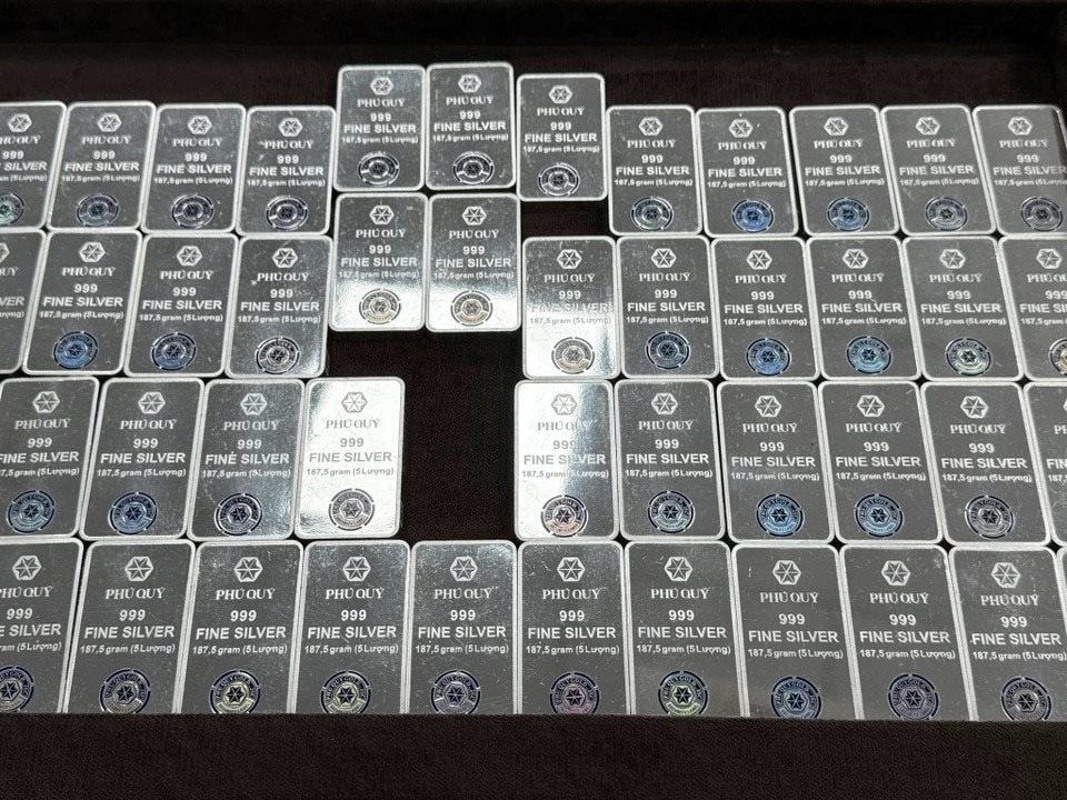 Ngày vía Thần Tài, mua vàng thôi là chưa đủ - Ảnh 1