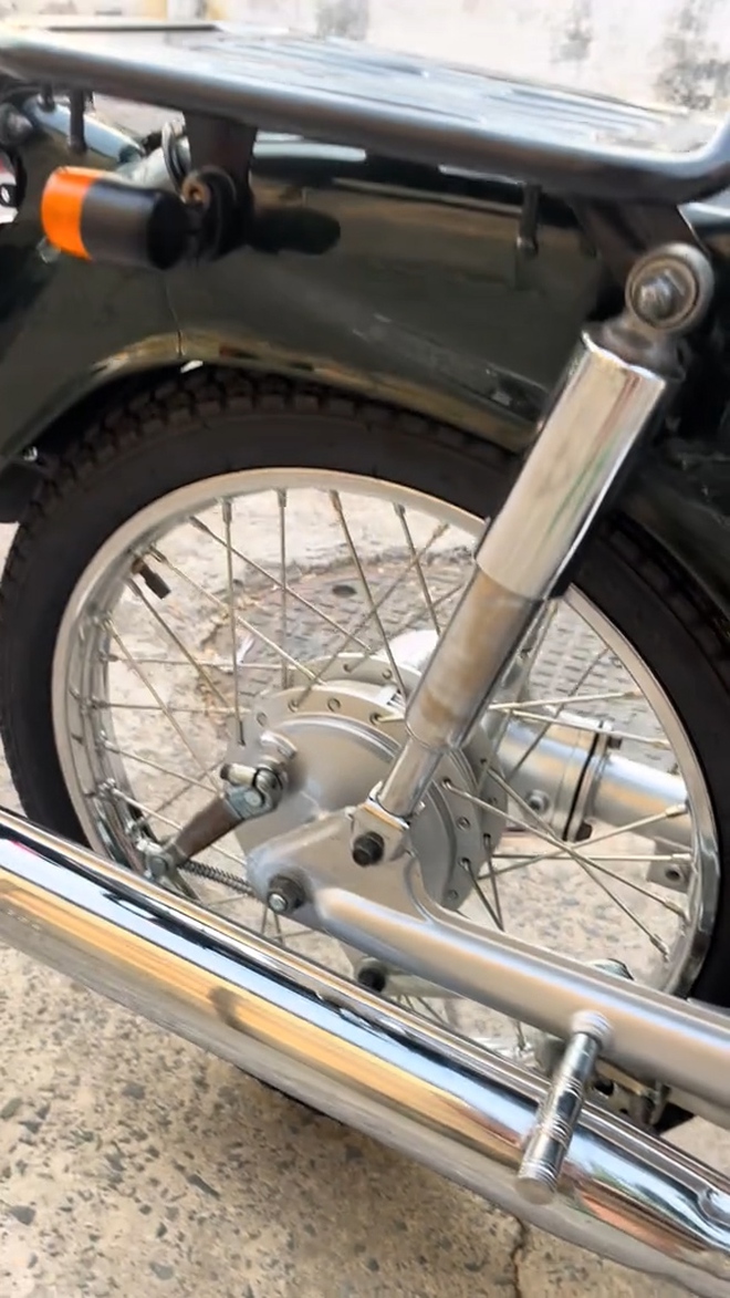 Dân mạng choáng với xe giống Honda Cub nhưng gắn logo Yamaha: Có chi tiết cực bền, xe ngày nay hiếm thấy - Ảnh 5