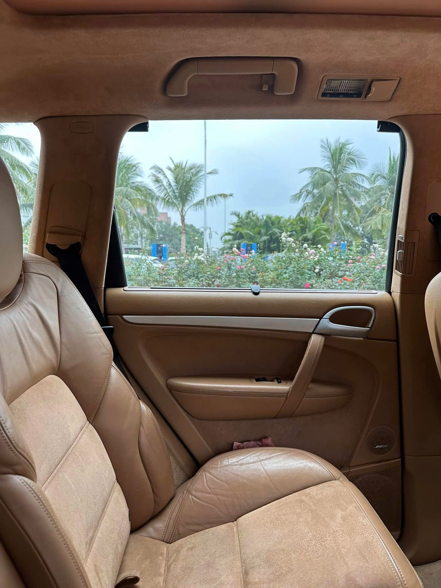 Sắm Porsche Cayenne GTS gần 600 triệu, chủ xe 33 tuổi chia sẻ: 'Mơ ước từ cấp 3, chấp nhận nuôi đắt, bán lỗ để thỏa đam mê' - Ảnh 18