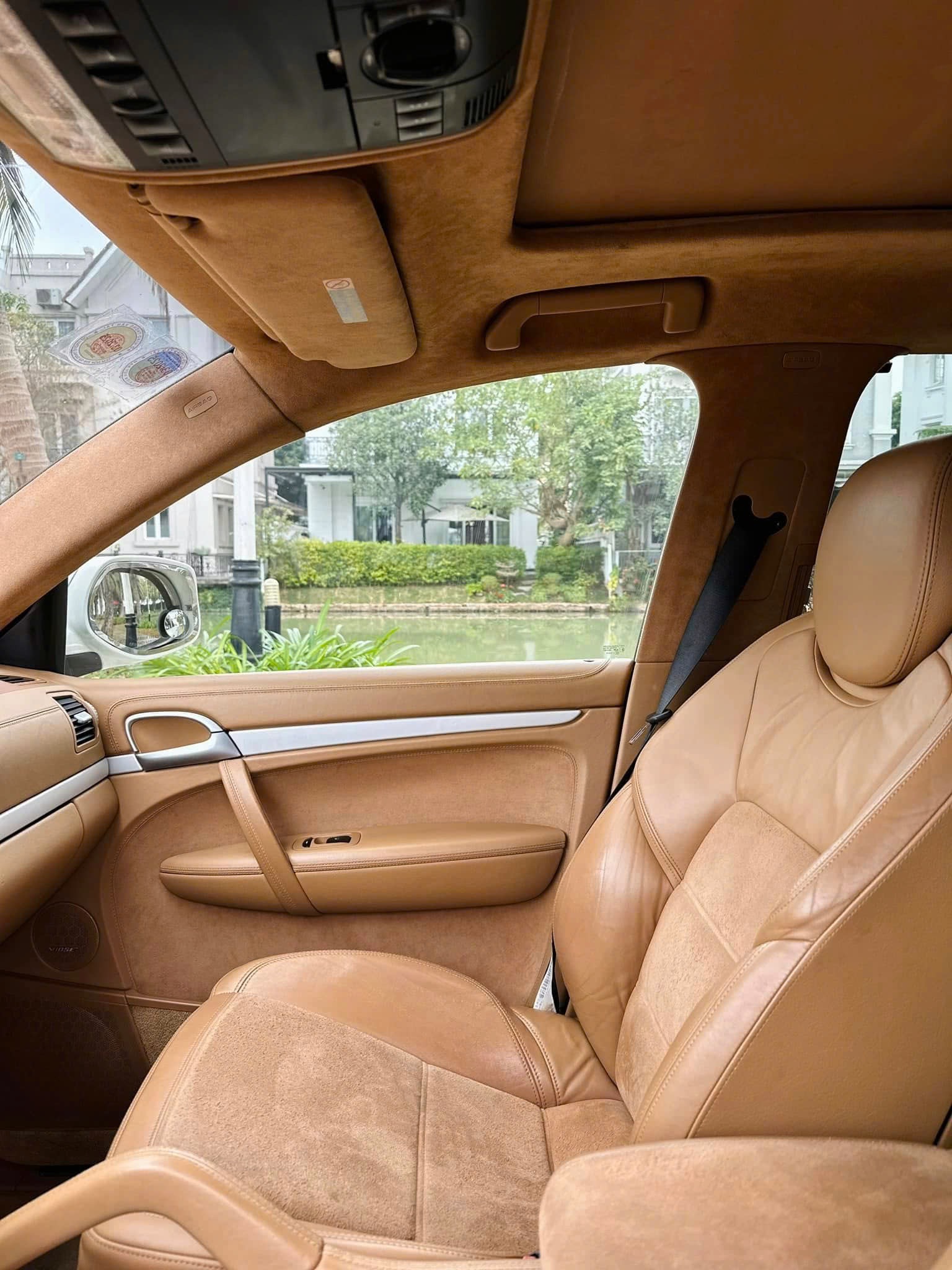 Sắm Porsche Cayenne GTS gần 600 triệu, chủ xe 33 tuổi chia sẻ: 'Mơ ước từ cấp 3, chấp nhận nuôi đắt, bán lỗ để thỏa đam mê' - Ảnh 16