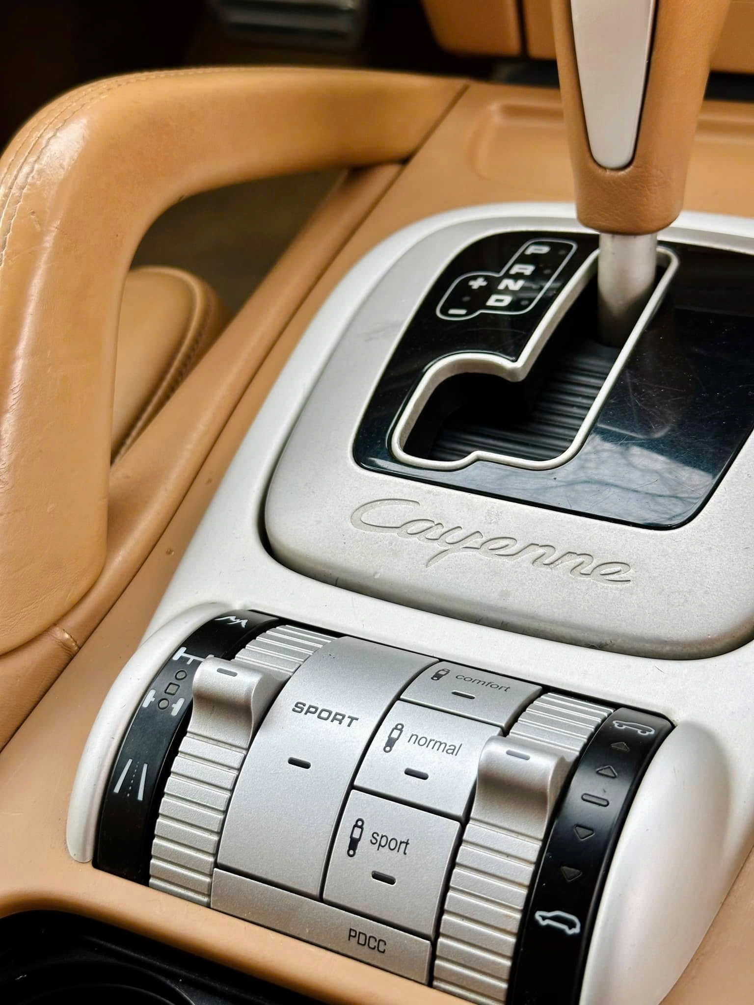 Sắm Porsche Cayenne GTS gần 600 triệu, chủ xe 33 tuổi chia sẻ: 'Mơ ước từ cấp 3, chấp nhận nuôi đắt, bán lỗ để thỏa đam mê' - Ảnh 14