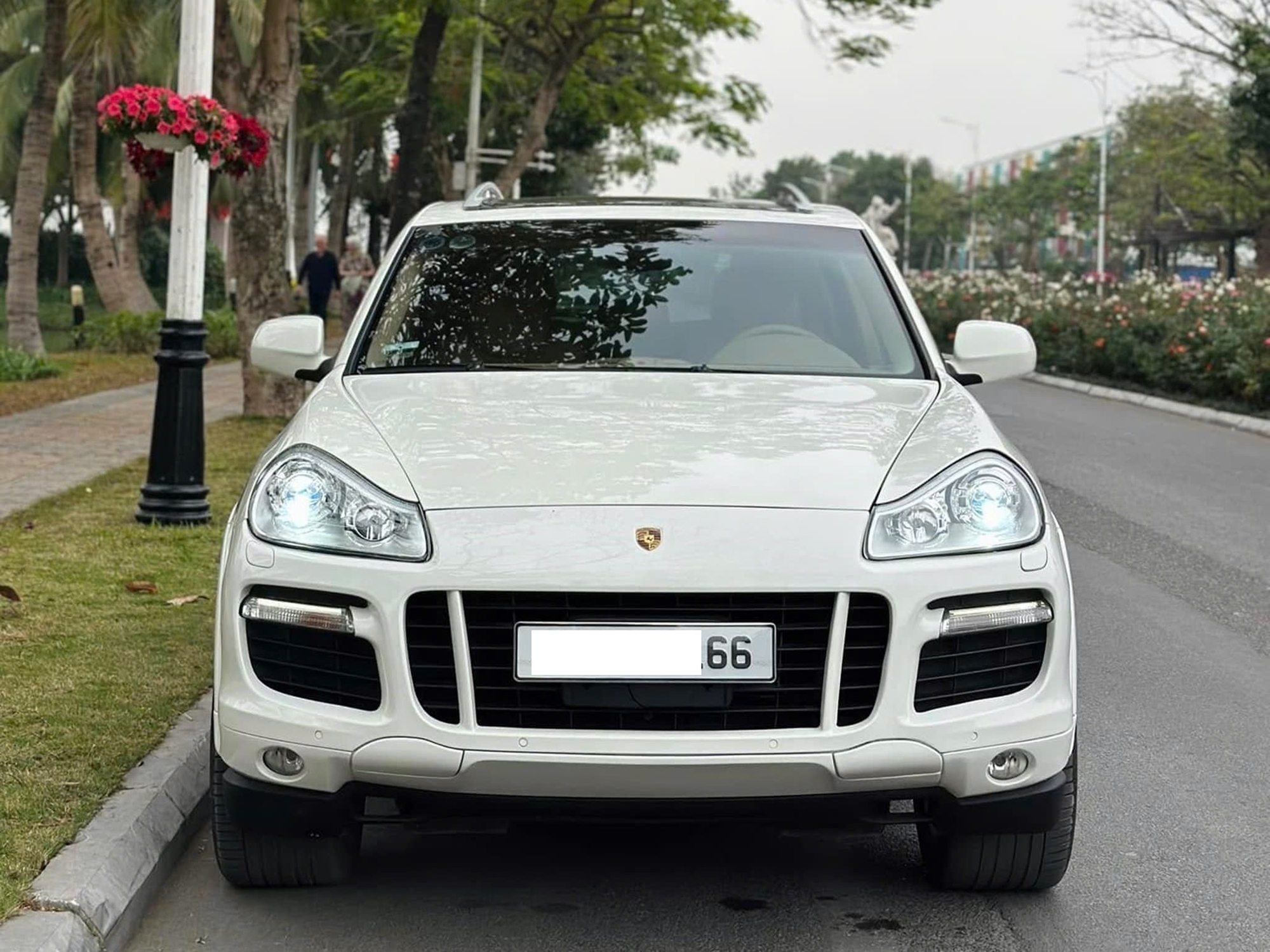 Sắm Porsche Cayenne GTS gần 600 triệu, chủ xe 33 tuổi chia sẻ: 'Mơ ước từ cấp 3, chấp nhận nuôi đắt, bán lỗ để thỏa đam mê' - Ảnh 4