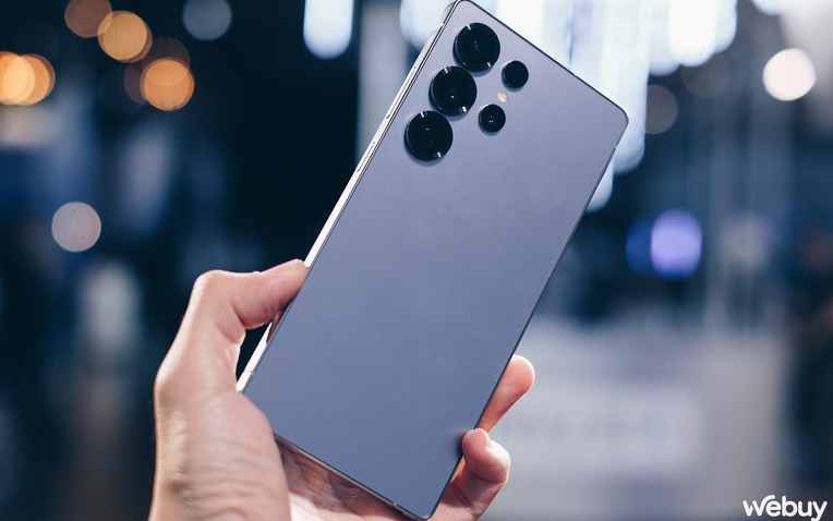 Galaxy S25 Ultra có phiên bản này cực xịn nhưng không phải ai cũng mua được - Ảnh 1