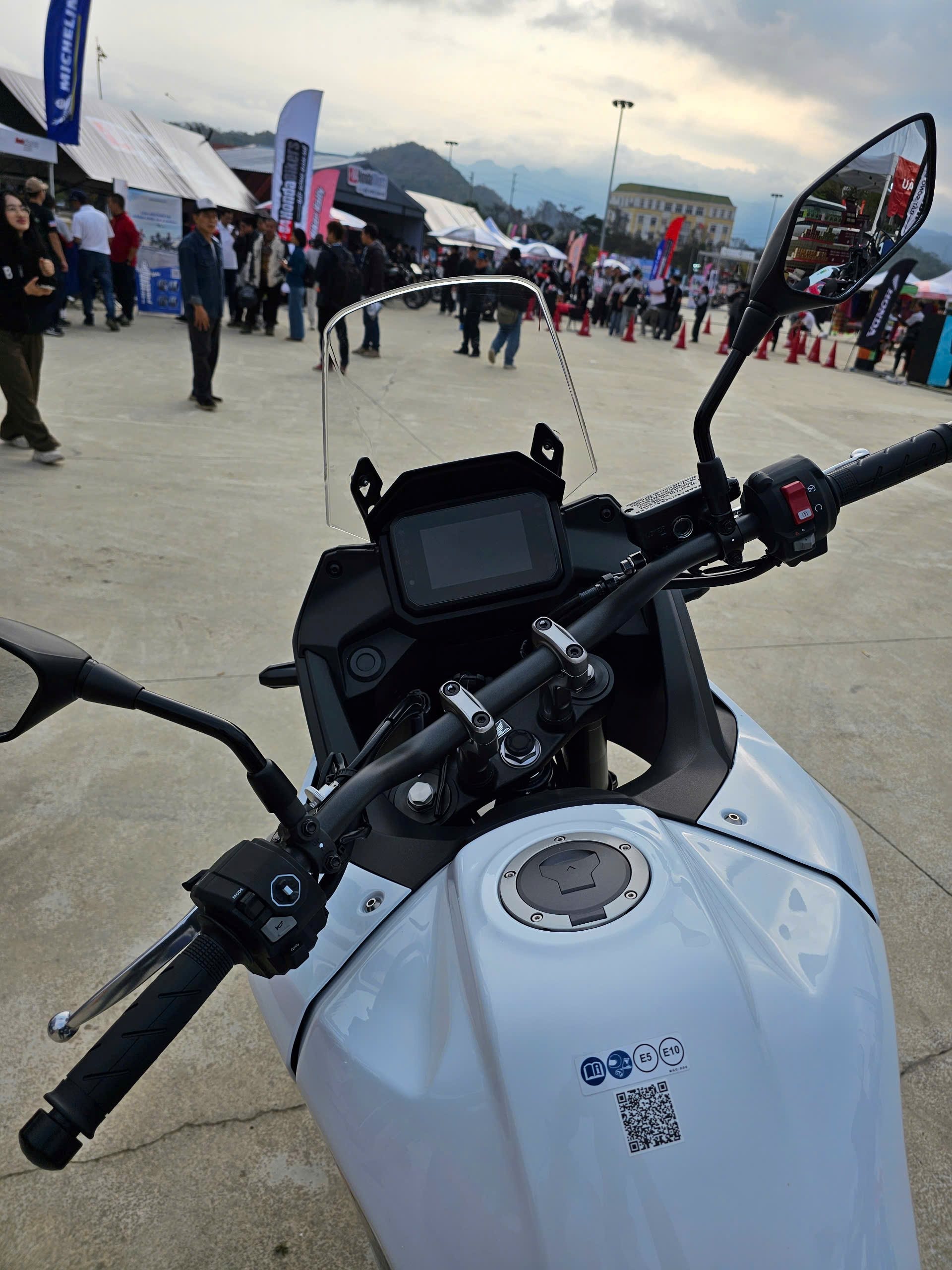 Hãng xe máy bán chạy nhất Việt Nam ra mắt 5 xe mới: 2 mẫu mới toanh, 3 bản nâng cấp - giá bán thế nào? - Ảnh 19