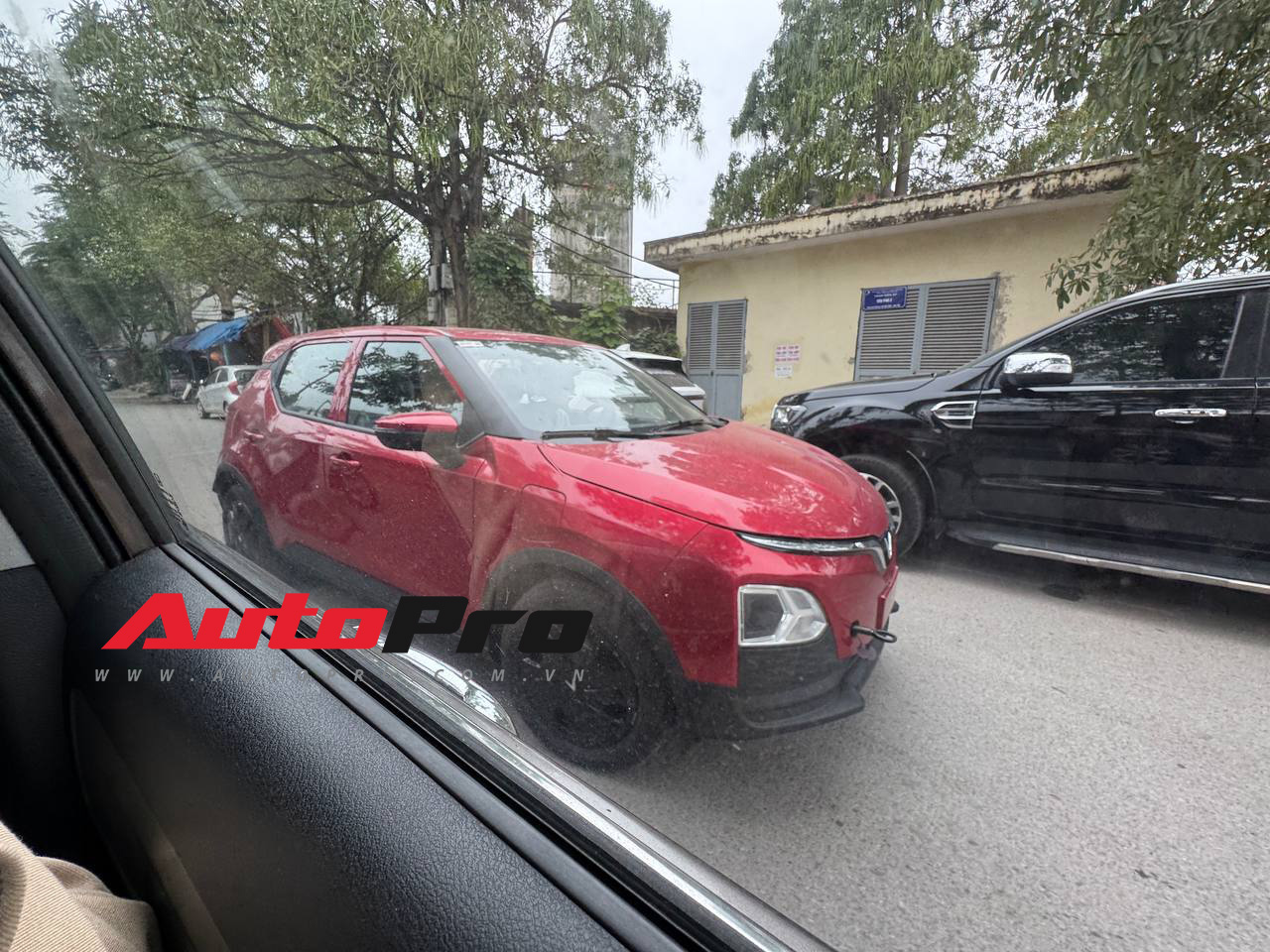 VinFast Herio Green lần đầu lộ diện trên phố: Dáng giống nhưng thiết kế mâm khác VF 5, dễ ra mắt trong thời gian gần cho dân chạy dịch vụ - Ảnh 1