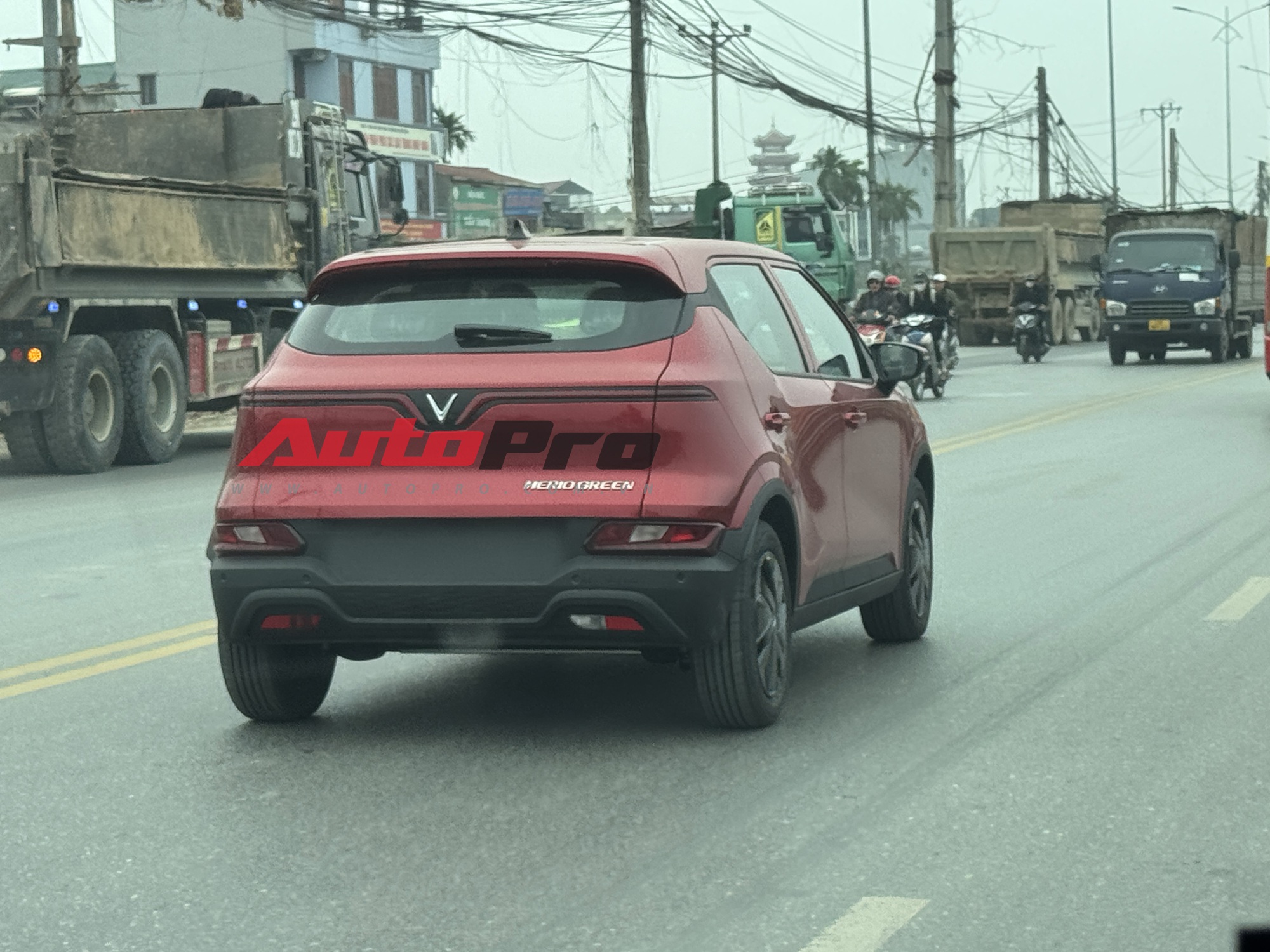 VinFast Herio Green lần đầu lộ diện trên phố: Dáng giống nhưng thiết kế mâm khác VF 5, dễ ra mắt trong thời gian gần cho dân chạy dịch vụ - Ảnh 3