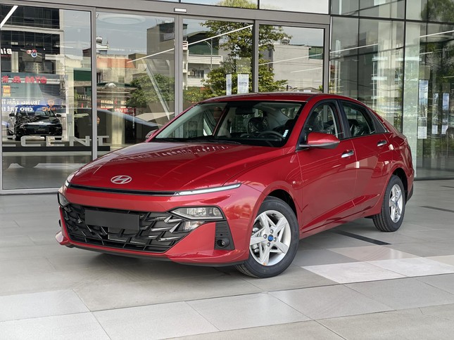 3 xe sedan bán chạy nhất Việt Nam đua giảm giá đầu năm 2025 - Ảnh 3