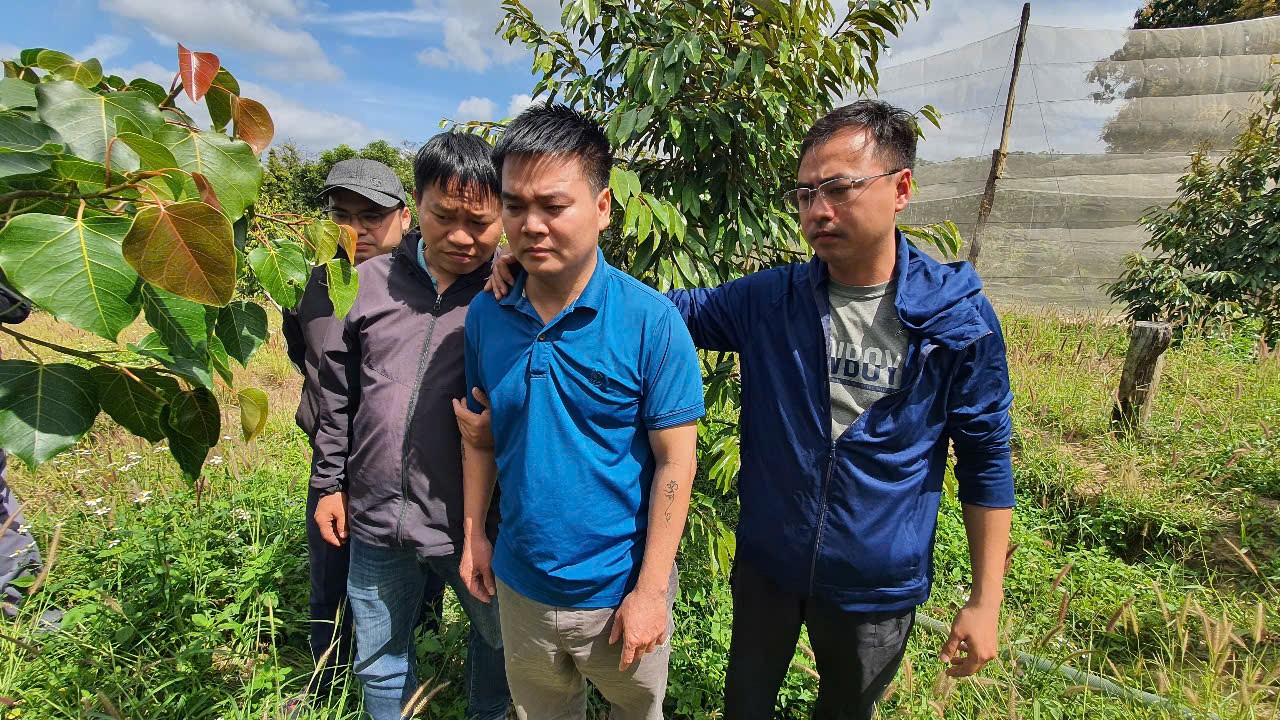 CLIP: Cận cảnh khám xét nơi tu tập "thành tiên", lừa đảo gần 100 tỉ đồng - Ảnh 7