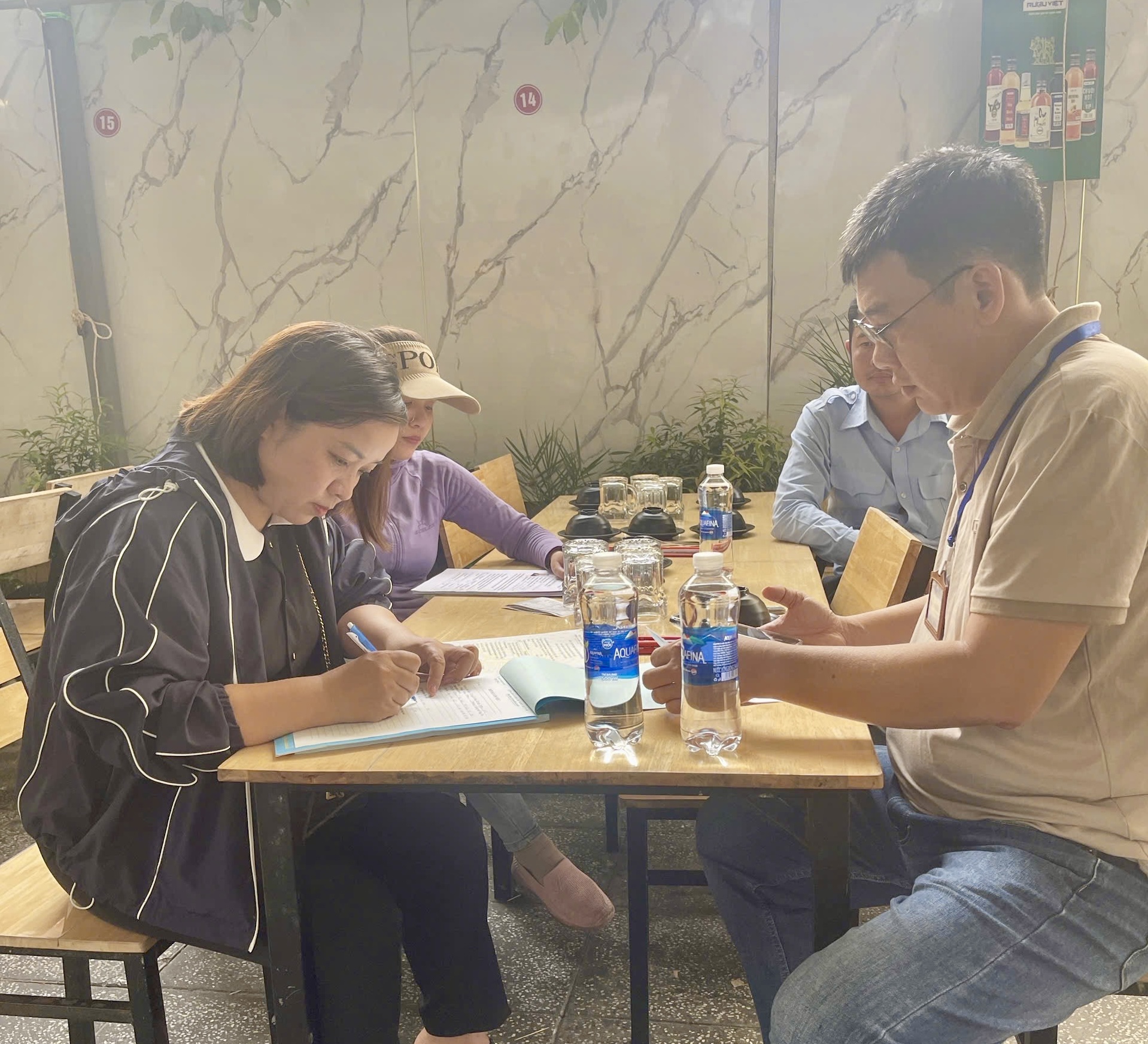 4 con sò điệp giá hơn 1,4 triệu đồng, quán ăn ở Vũng Tàu "bị soi" - Ảnh 3