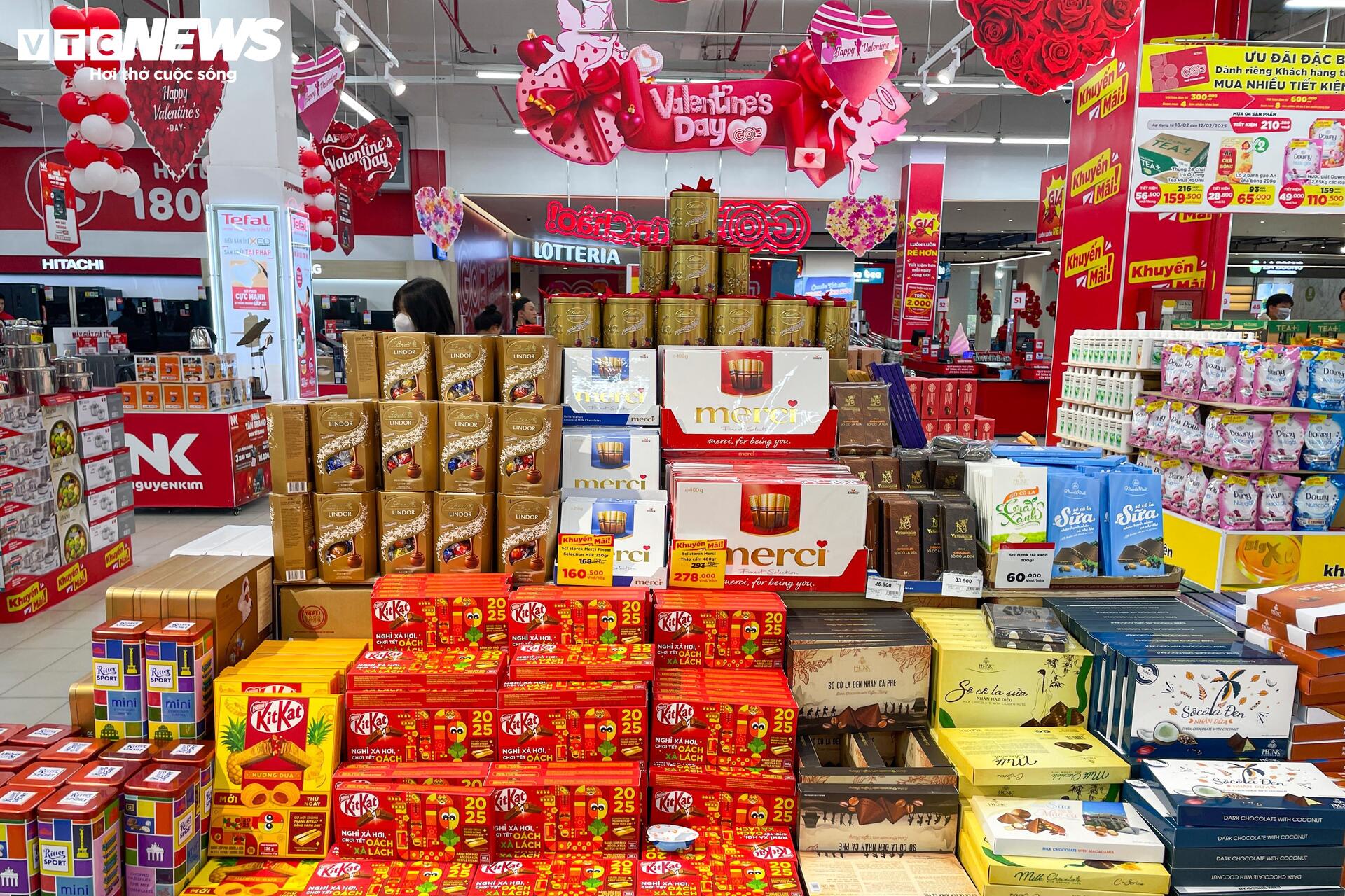 3 tiếng chốt 50 đơn, cửa hàng socola 'hốt bạc' mùa Valentine 2025 - Ảnh 19