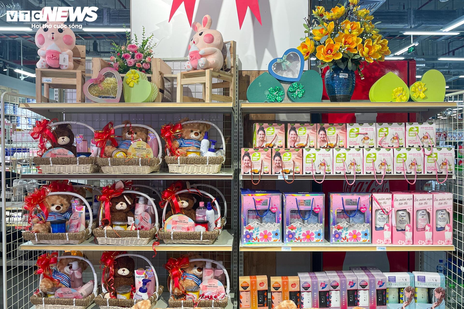 3 tiếng chốt 50 đơn, cửa hàng socola 'hốt bạc' mùa Valentine 2025 - Ảnh 22