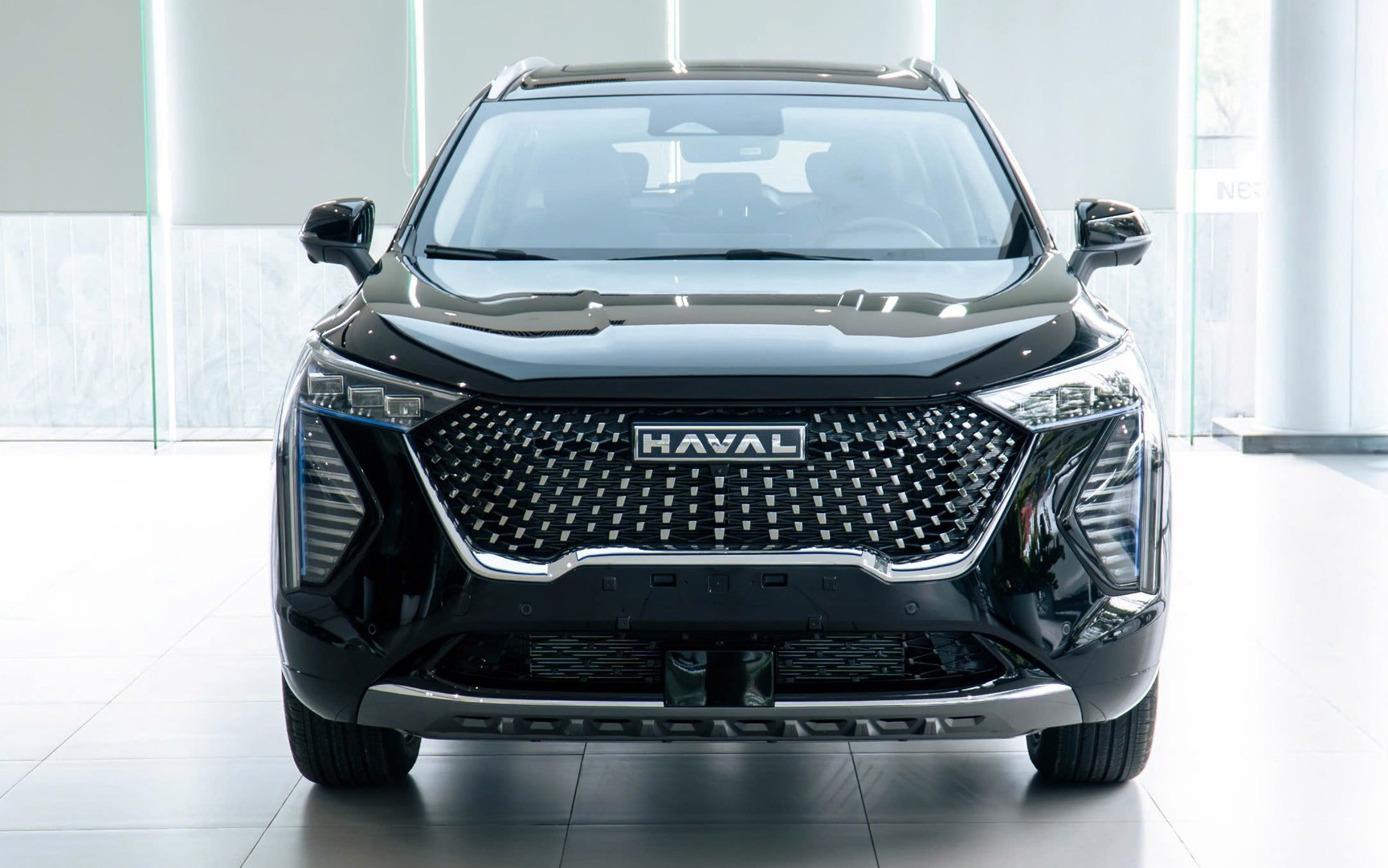 Haval Jolion đã bán tại đại lý: Rẻ nhất 695 triệu tiệm cận Xforce bản full, động cơ tiết kiệm kiểu Corolla Cross - Ảnh 1