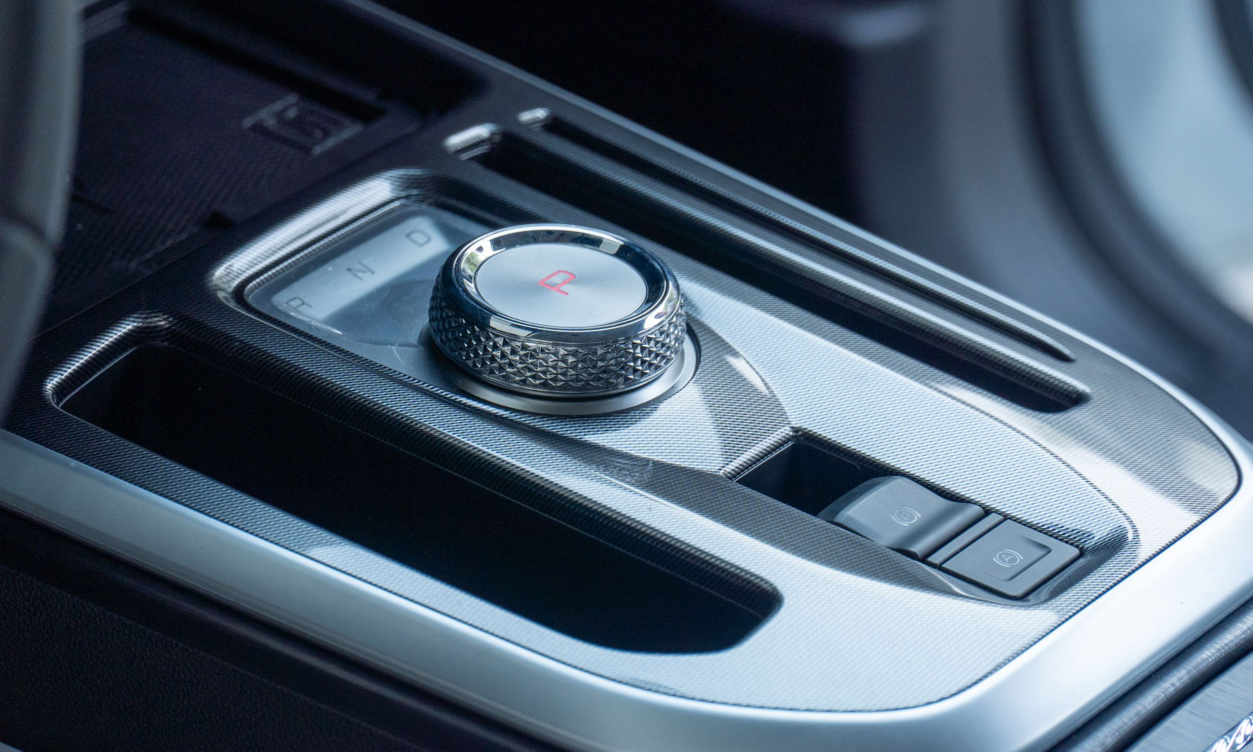 Haval Jolion đã bán tại đại lý: Rẻ nhất 695 triệu tiệm cận Xforce bản full, động cơ tiết kiệm kiểu Corolla Cross - Ảnh 9