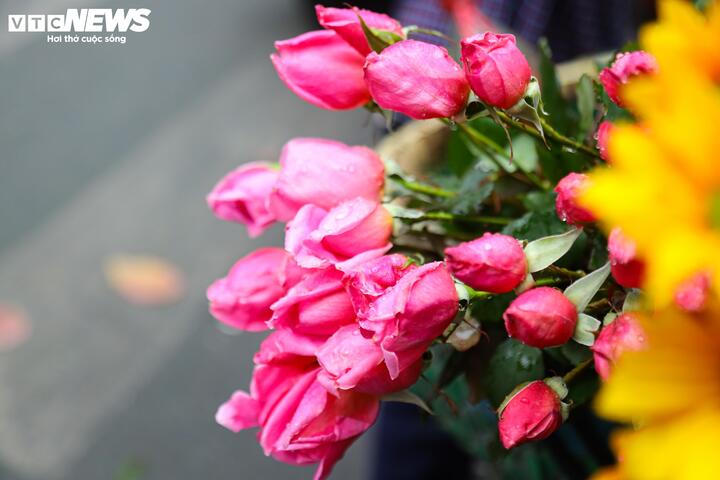 Giá hàng hóa sau Tết hạ 'nhiệt', cau vẫn cao ngất ngưởng - Ảnh 4