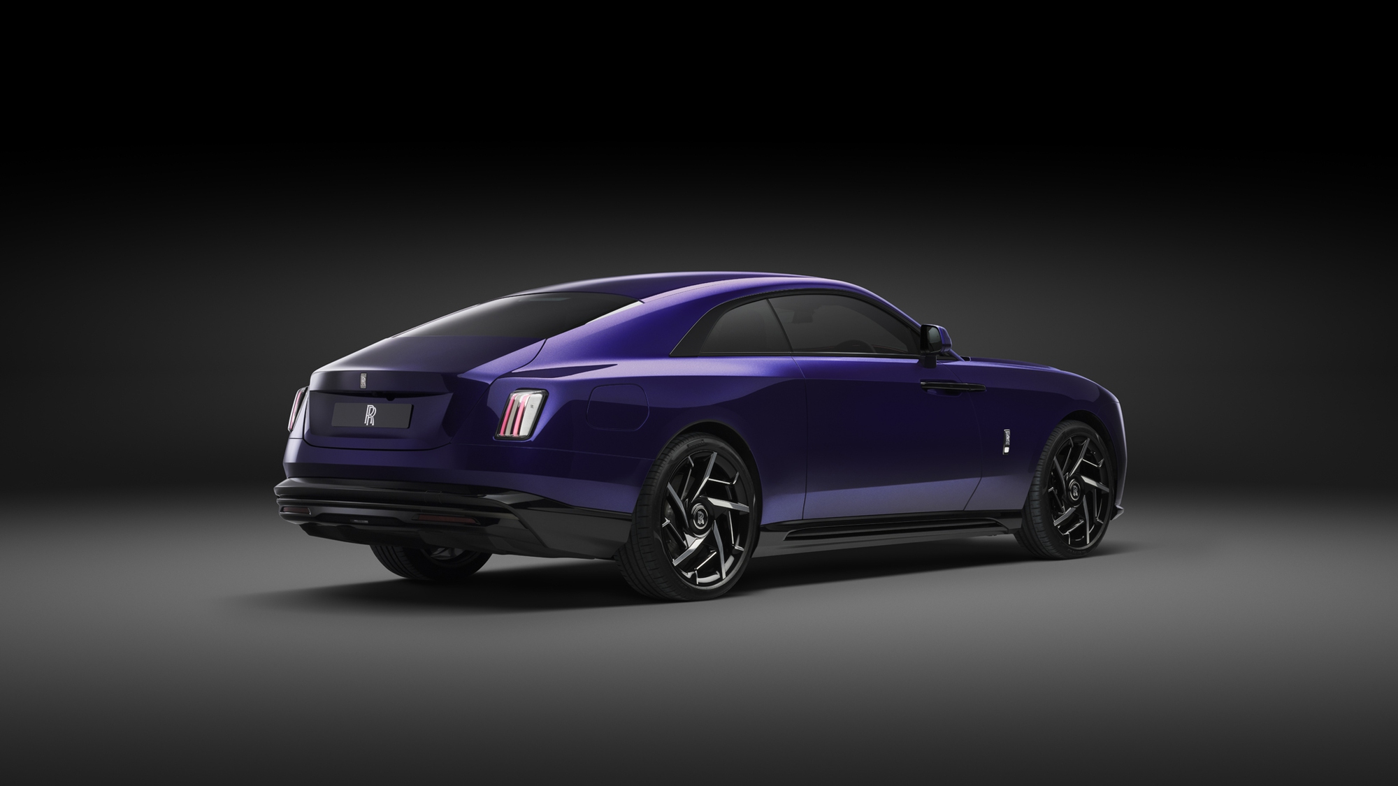 Rolls-Royce Spectre Black Badge chốt giá từ gần 20,6 tỷ, thành xe điện đắt nhất Việt Nam, hơn bản thường 2,6 tỷ nhờ một số điểm khác biệt - Ảnh 7