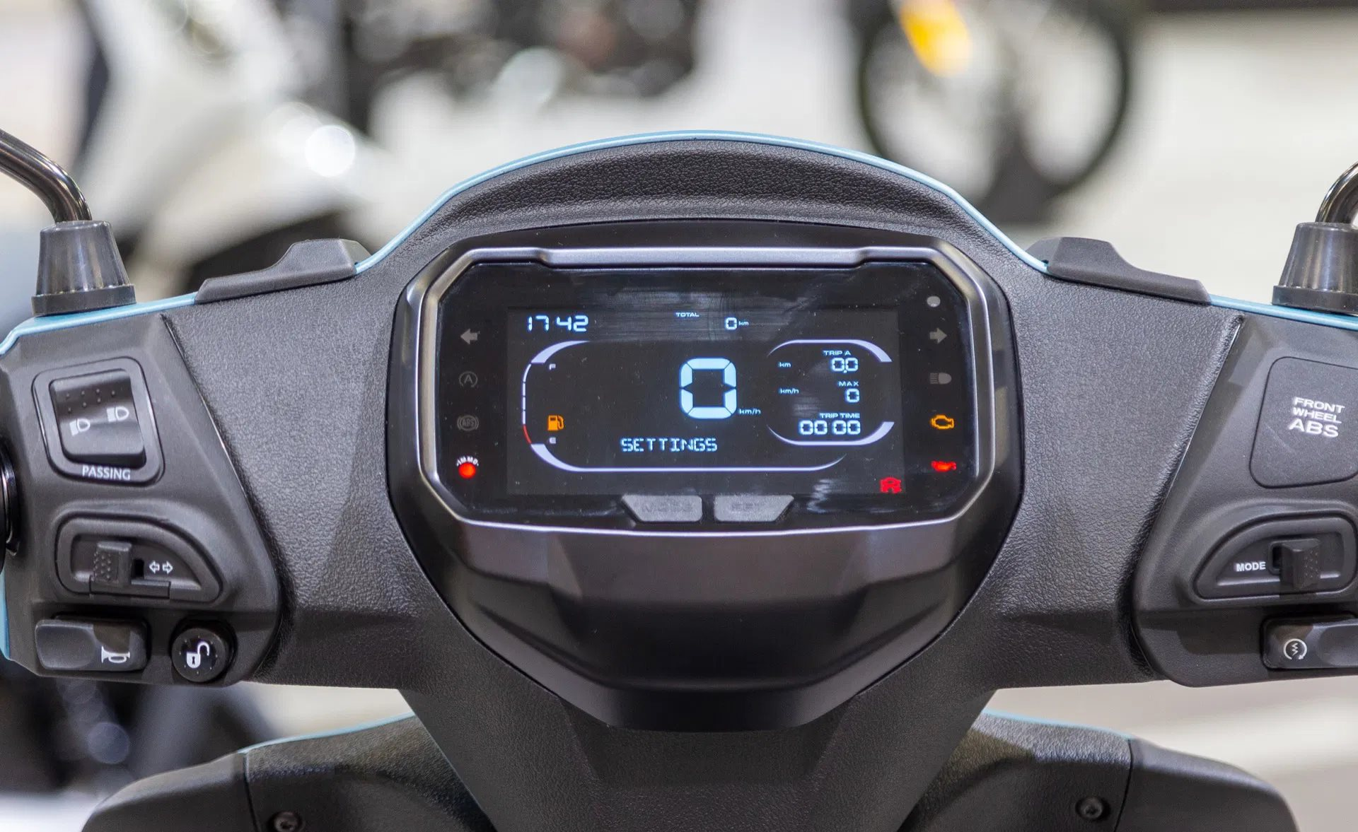 'Huyền thoại xe ga' 150cc của Ý chính thức ra mắt: Phanh ABS, uống 2,19 lít/100km - có bản độc quyền cho thị trường Việt Nam - Ảnh 6