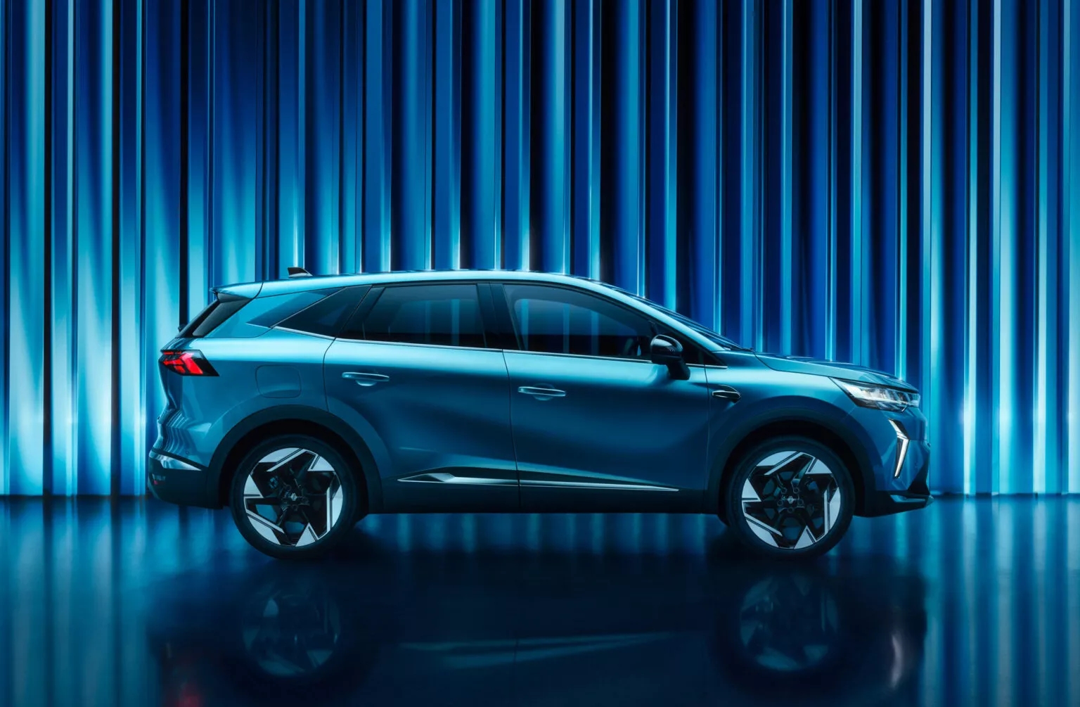 Mitsubishi hồi sinh mẫu xe từng làm mưa gió ở Việt Nam: MPV nay thành SUV ngang cỡ Corolla Cross, máy hybrid, dự kiến ra mắt tháng 7 - Ảnh 5