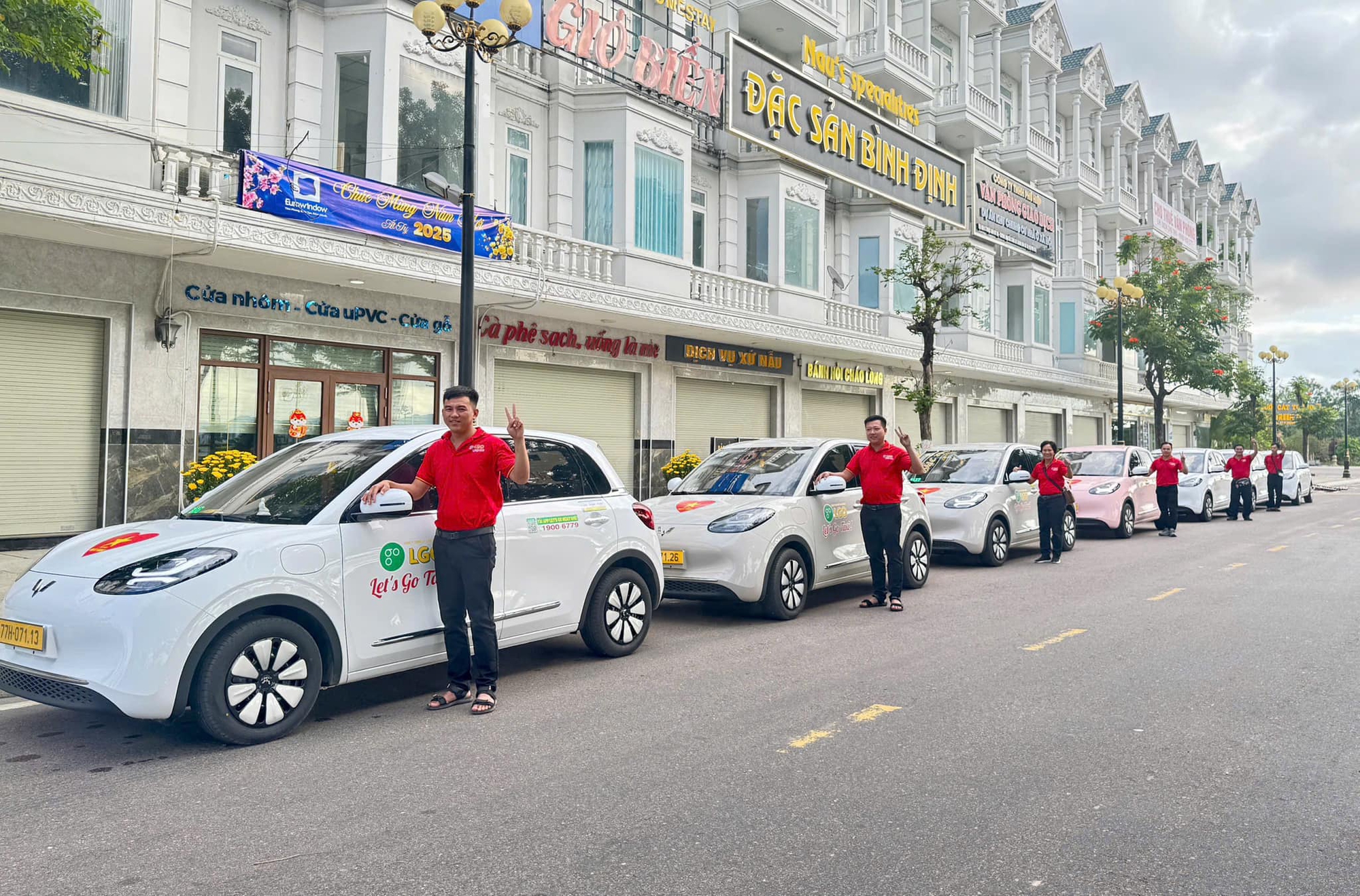 Taxi điện rẻ nhất thị trường Việt tung ảnh ra quân Wuling Bingo, giá cước chỉ từ 8.000 đồng/km - Ảnh 3