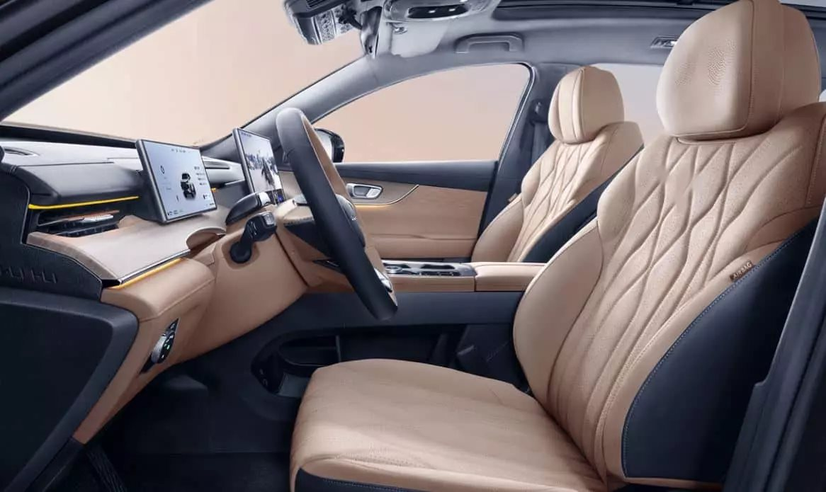 SUV hybrid ngang cỡ Hyundai Santa Fe chốt lịch ra mắt: Giá cực rẻ từ 383 triệu đồng, nội thất hiện đại - “ăn xăng” chỉ 1,3 lít/100 km - Ảnh 4