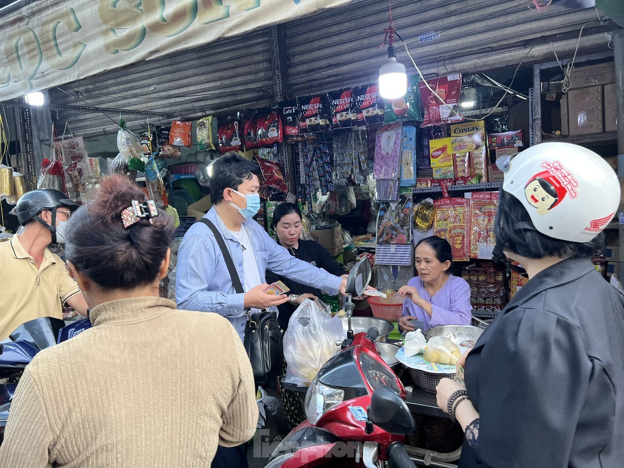 Nấm rơm tăng giá chóng mặt trước rằm tháng Giêng - Ảnh 7