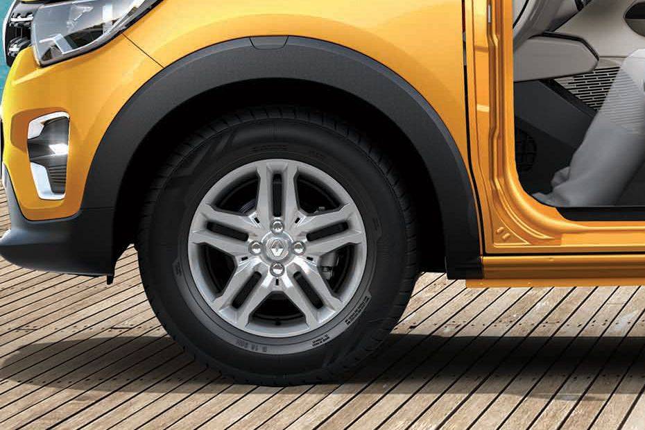 Xuất hiện mẫu MPV mới 'không đối thủ', giá quy đổi chỉ 179 triệu đồng - Ảnh 6