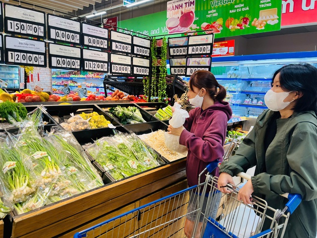 Mùng 5 Tết, giá khổ qua bất ngờ tăng mạnh - Ảnh 1