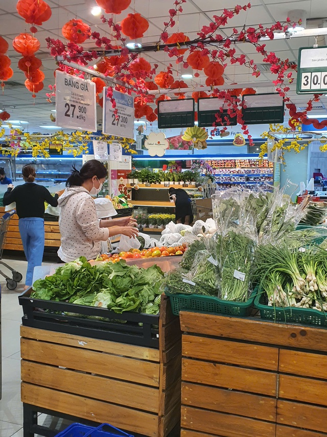 Mùng 5 Tết, giá khổ qua bất ngờ tăng mạnh - Ảnh 2