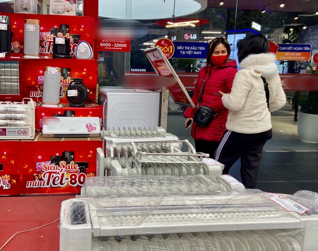 Hà Nội: Vì sao thiết bị sưởi 'ế' khi rét đậm? - Ảnh 1