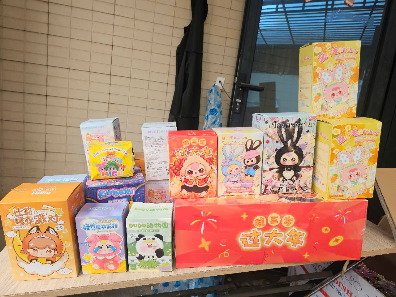 “Hộp quà bí ẩn” đắt khách trong dịp lễ tình nhân - Ảnh 8