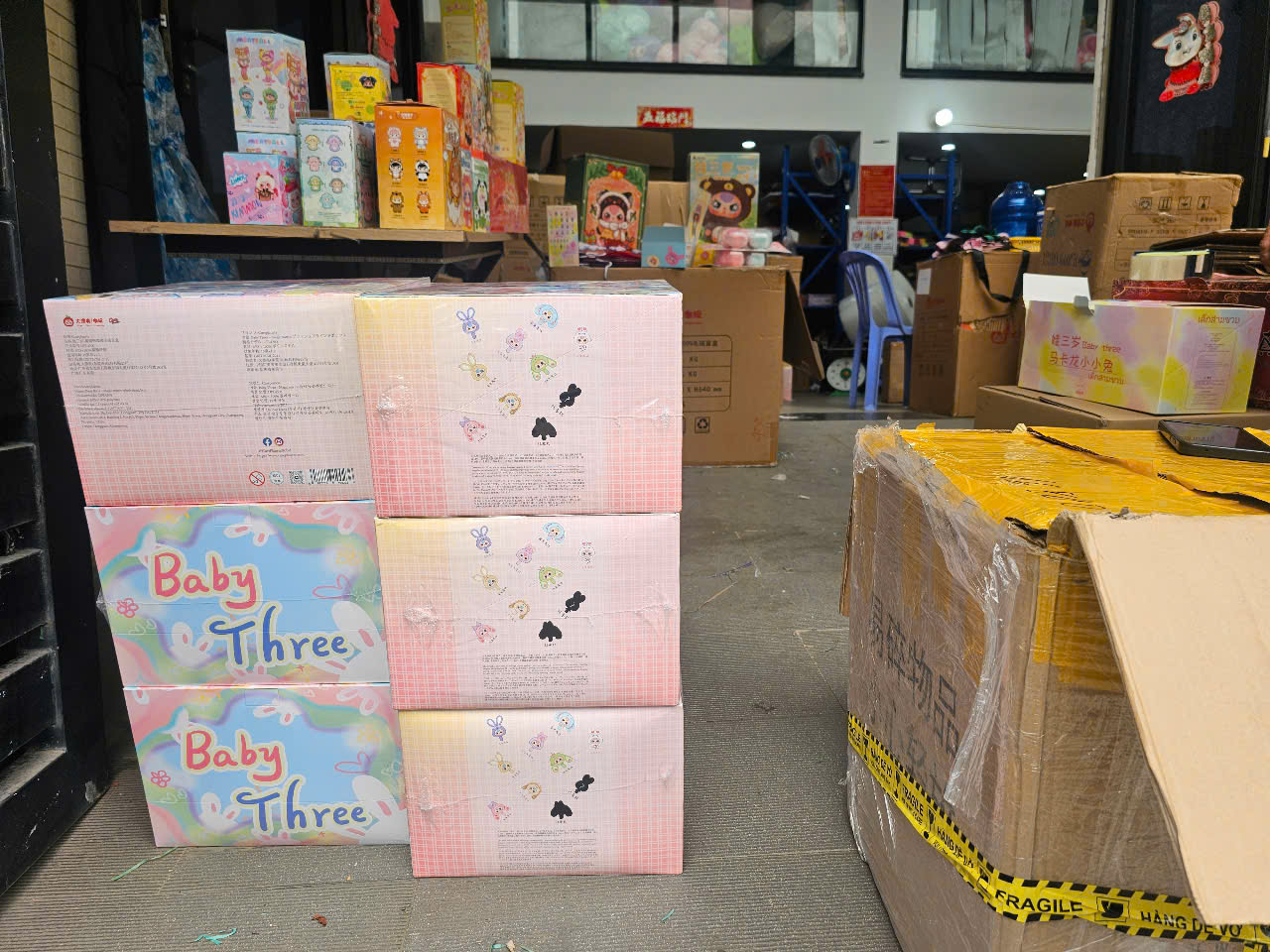 “Hộp quà bí ẩn” đắt khách trong dịp lễ tình nhân - Ảnh 7