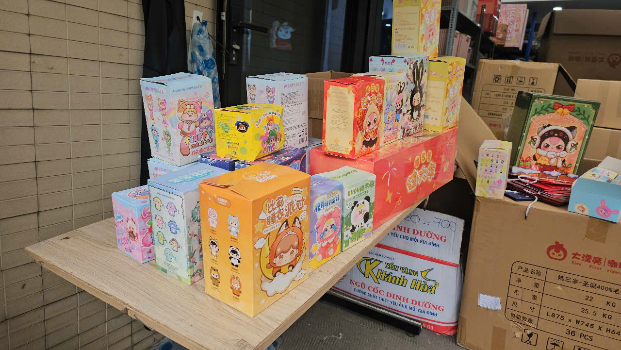 “Hộp quà bí ẩn” đắt khách trong dịp lễ tình nhân - Ảnh 10