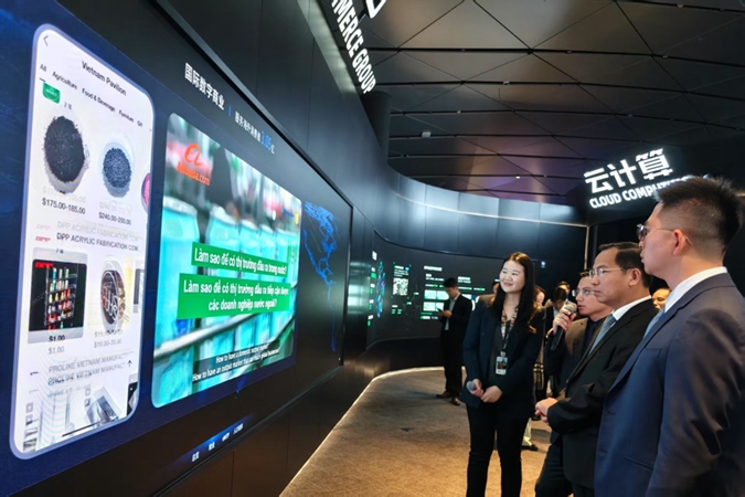 Alibaba đón đoàn đại biểu cấp cao Việt Nam - Ảnh 1