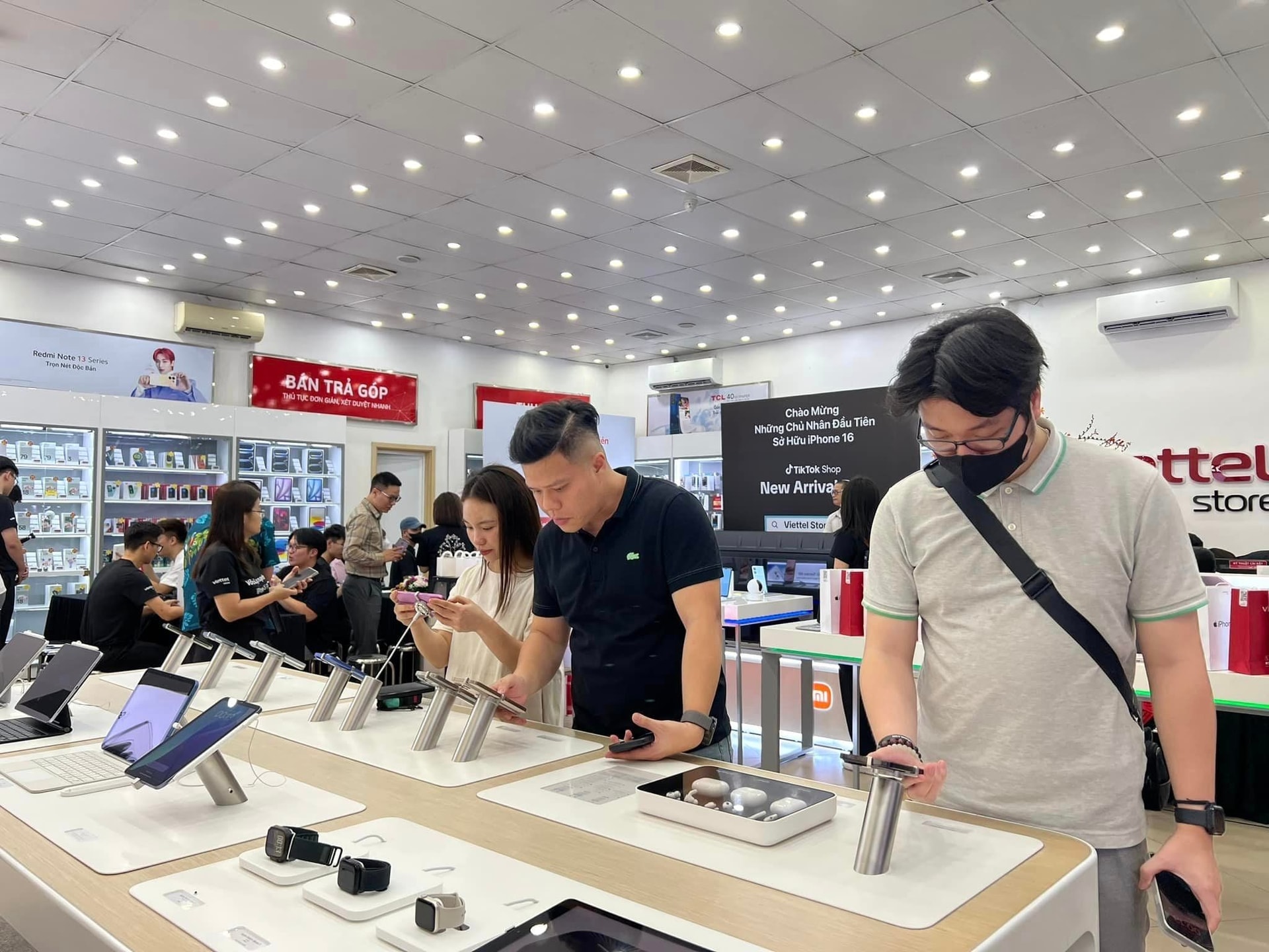 iPhone giảm giá sập sàn tại Việt Nam, chuyện gì đã xảy ra? - Ảnh 3