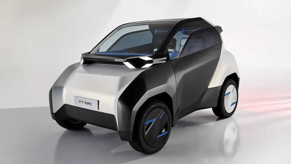 Toyota bất ngờ hé lộ mẫu xe điện siêu mini: Thiết kế độc lạ, chạy bằng năng lượng mặt trời, giá dự kiến dưới 277 triệu đồng - Ảnh 1