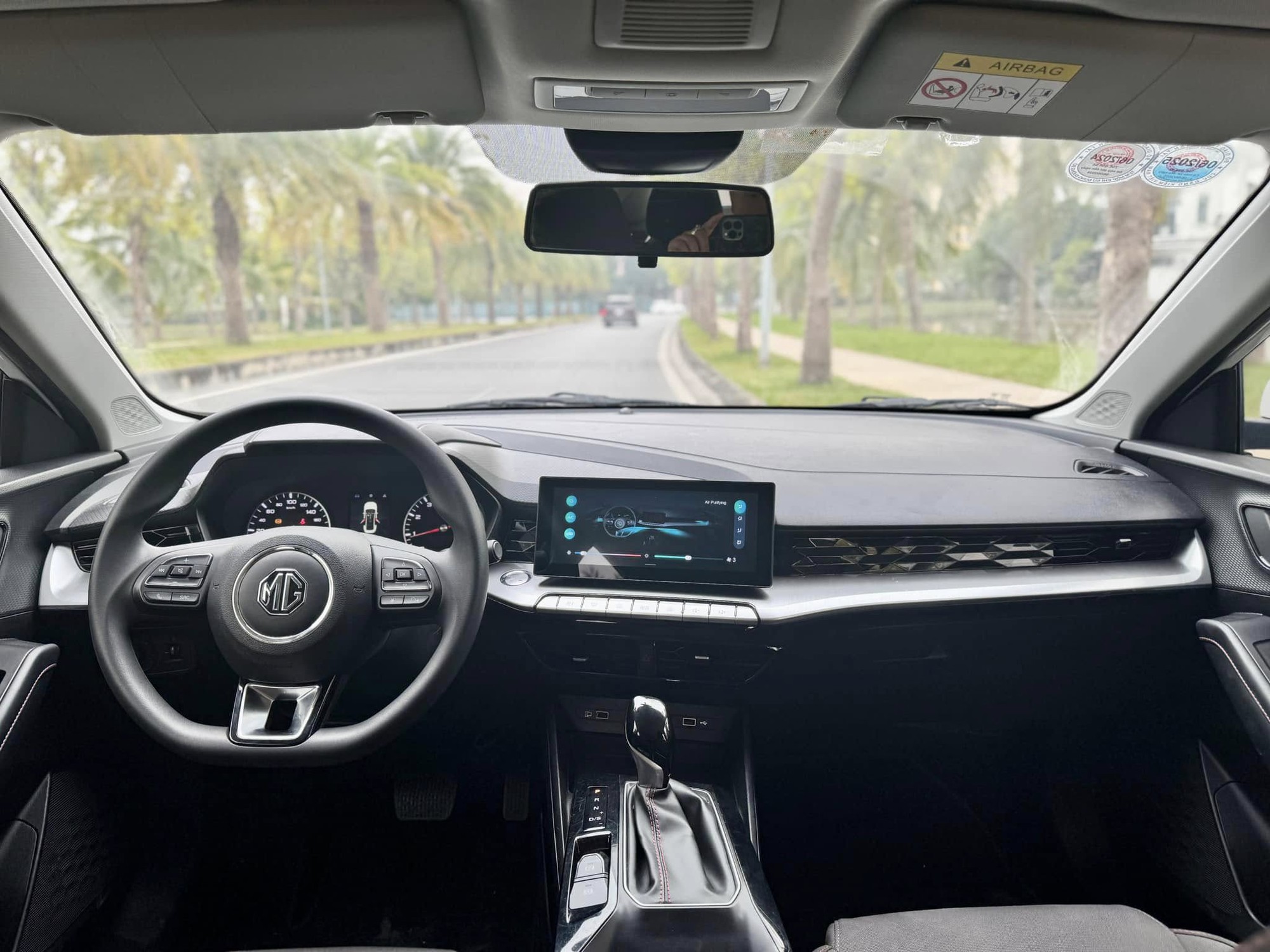 MG5 giảm 76-86 triệu đồng tại đại lý: Xe hạng C giá rẻ hơn cả Morning và Grand i10 - Ảnh 2