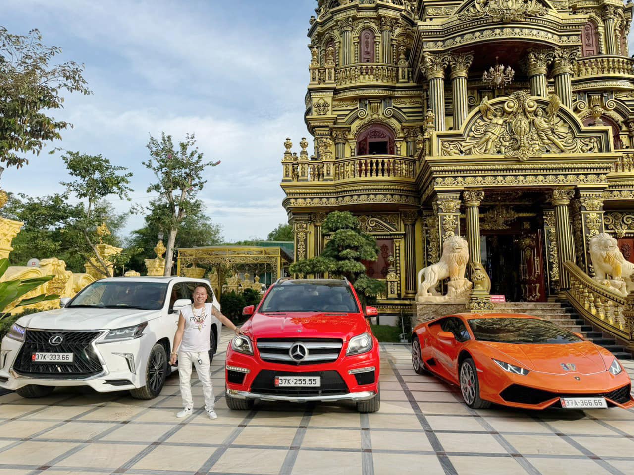 Đại gia Nghệ An tậu Rolls-Royce Ghost hậu chia tay Lamborghini Huracan: Chạy siêu xe đường dài bị mệt nên đổi sang xe siêu sang, mua gần 15 tỷ đồng, có thể đổi trong tương lai - Ảnh 4