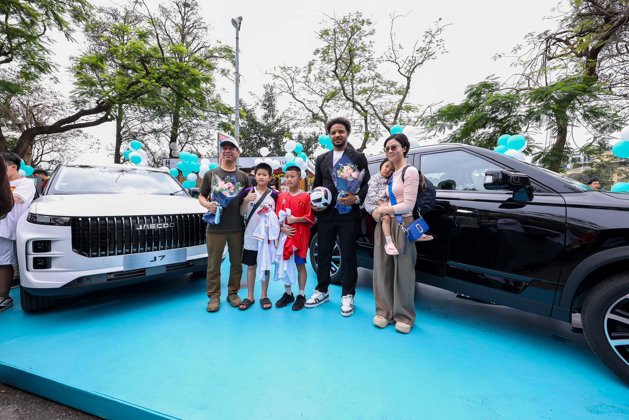 Lô xe Jaecoo J7 đầu tiên chính thức được bàn giao tới khách hàng tại Hà Nội - Ảnh 4