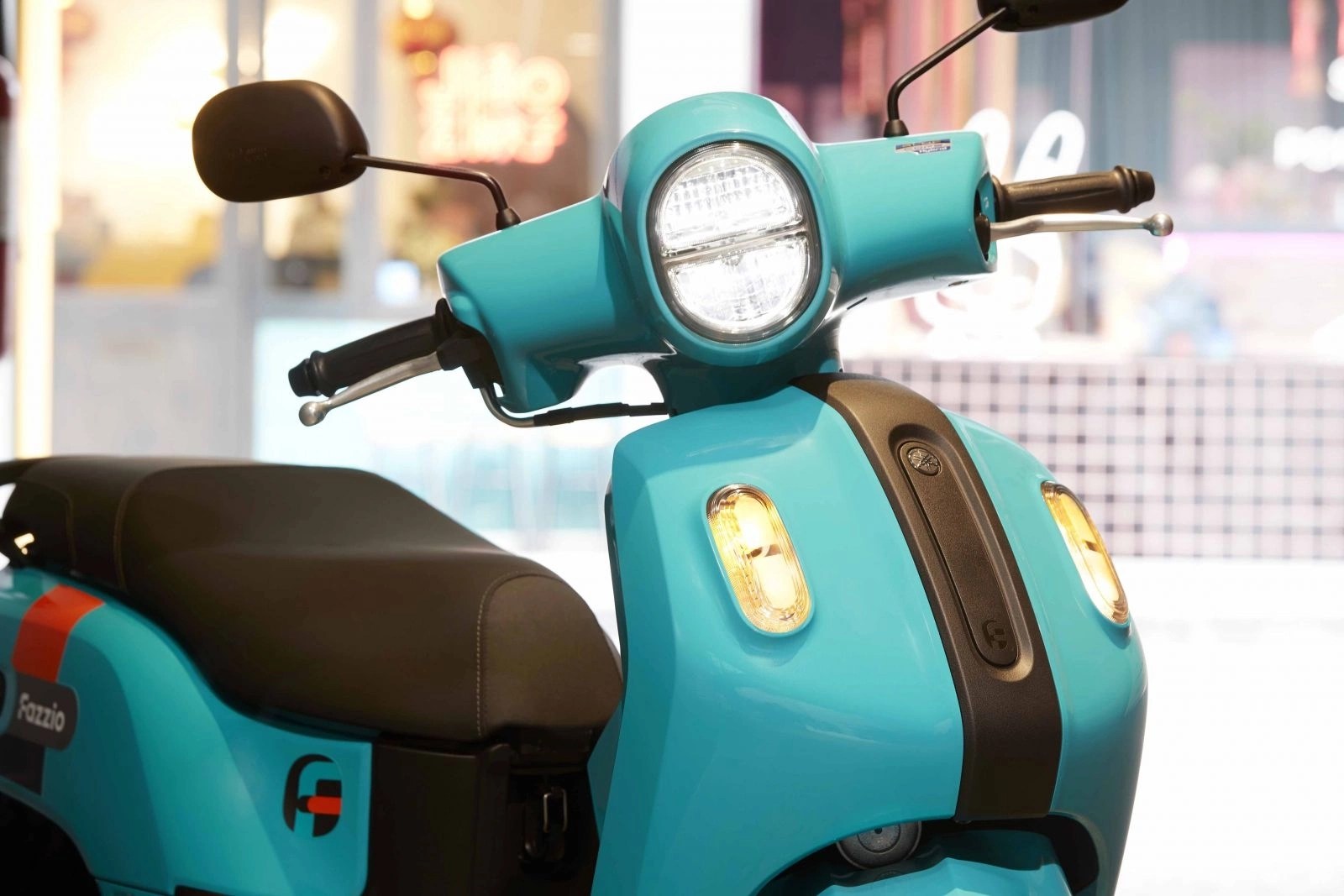 Đối thủ Honda Vision được mở bán tại thị trường Việt: Ngoại hình thu hút, giá mềm mà còn tiết kiệm xăng - Ảnh 4