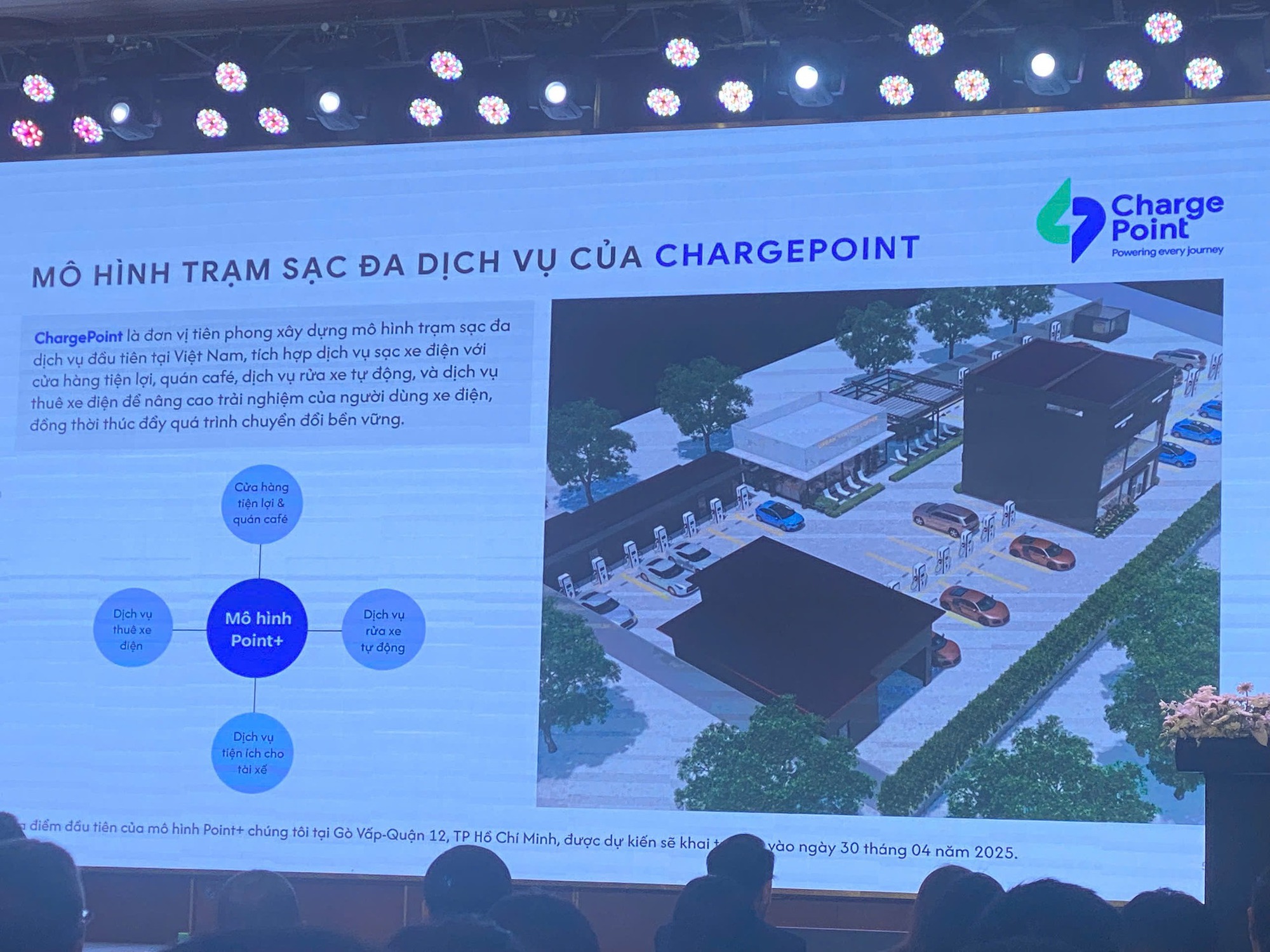 'Khách sộp' hợp tác công ty của ông Phạm Nhật Vượng đầu tư 150 tỷ mở trạm sạc VinFast, thêm loạt tiện ích bác tài nào cũng mê như quán cafe, rửa xe, nghỉ ngơi thư giãn - Ảnh 1