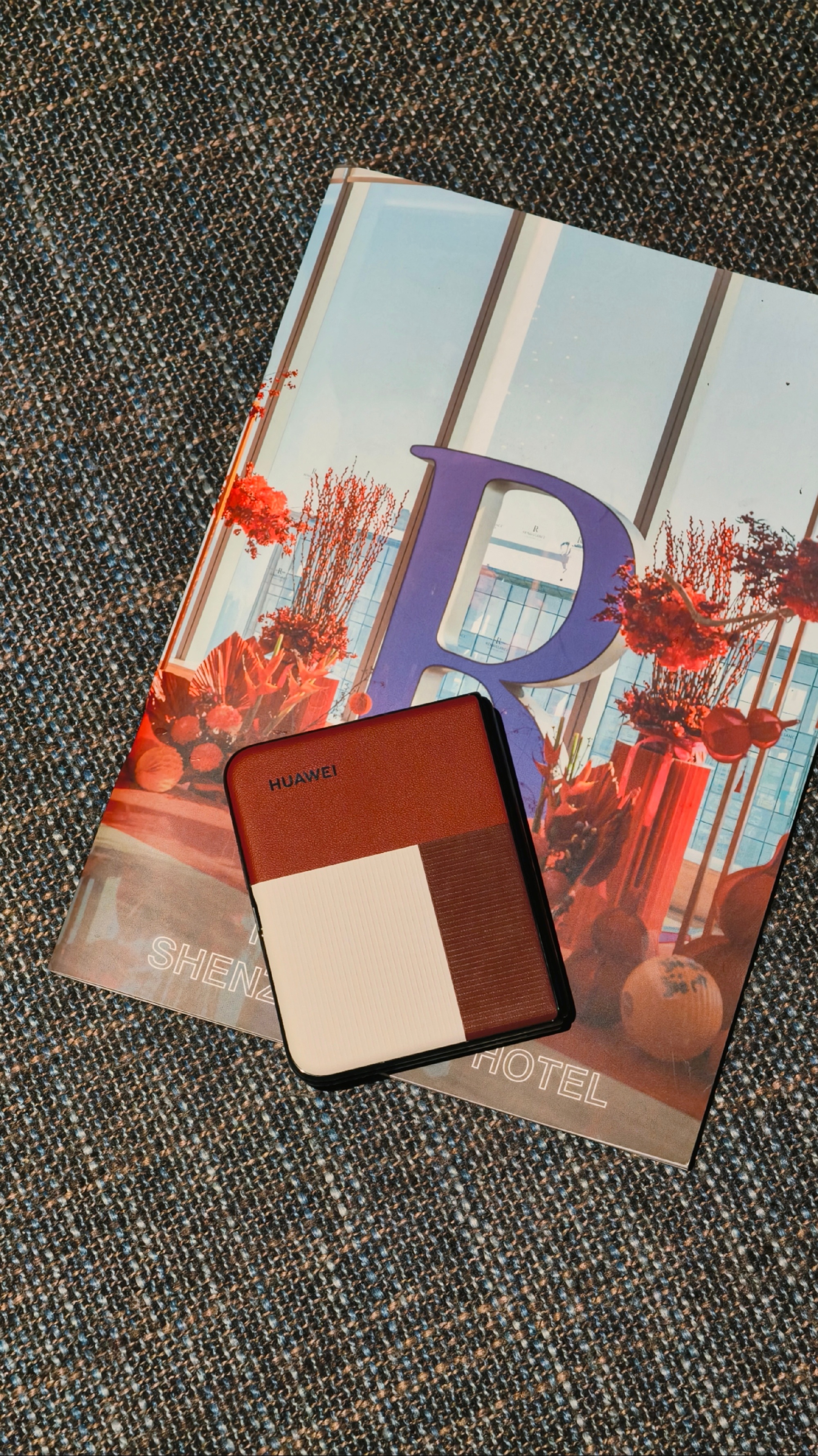 Huawei ra mắt điện thoại gập độc dị, CEO bảo là "ai cũng mua được" nhưng giá thì gần 30 triệu đồng - Ảnh 11