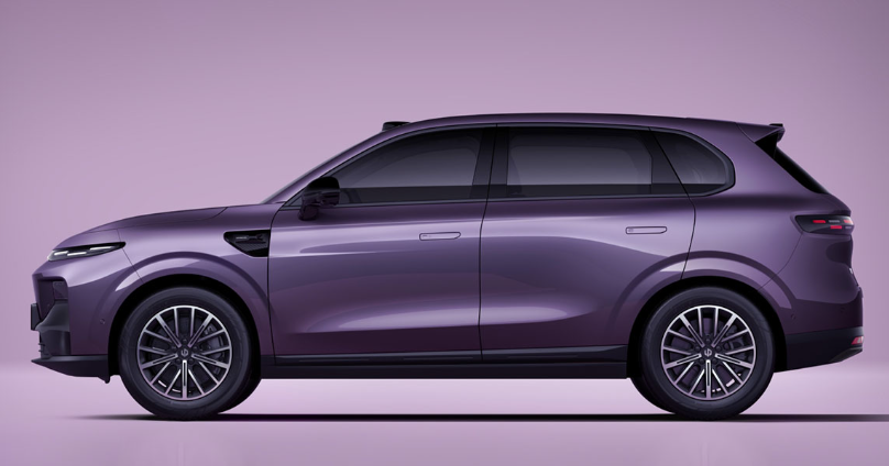 SUV ngang cỡ Mazda CX-5 chính thức mở bán: Giá khởi điểm dưới 400 triệu đồng, một lần sạc đi 600km - Ảnh 1