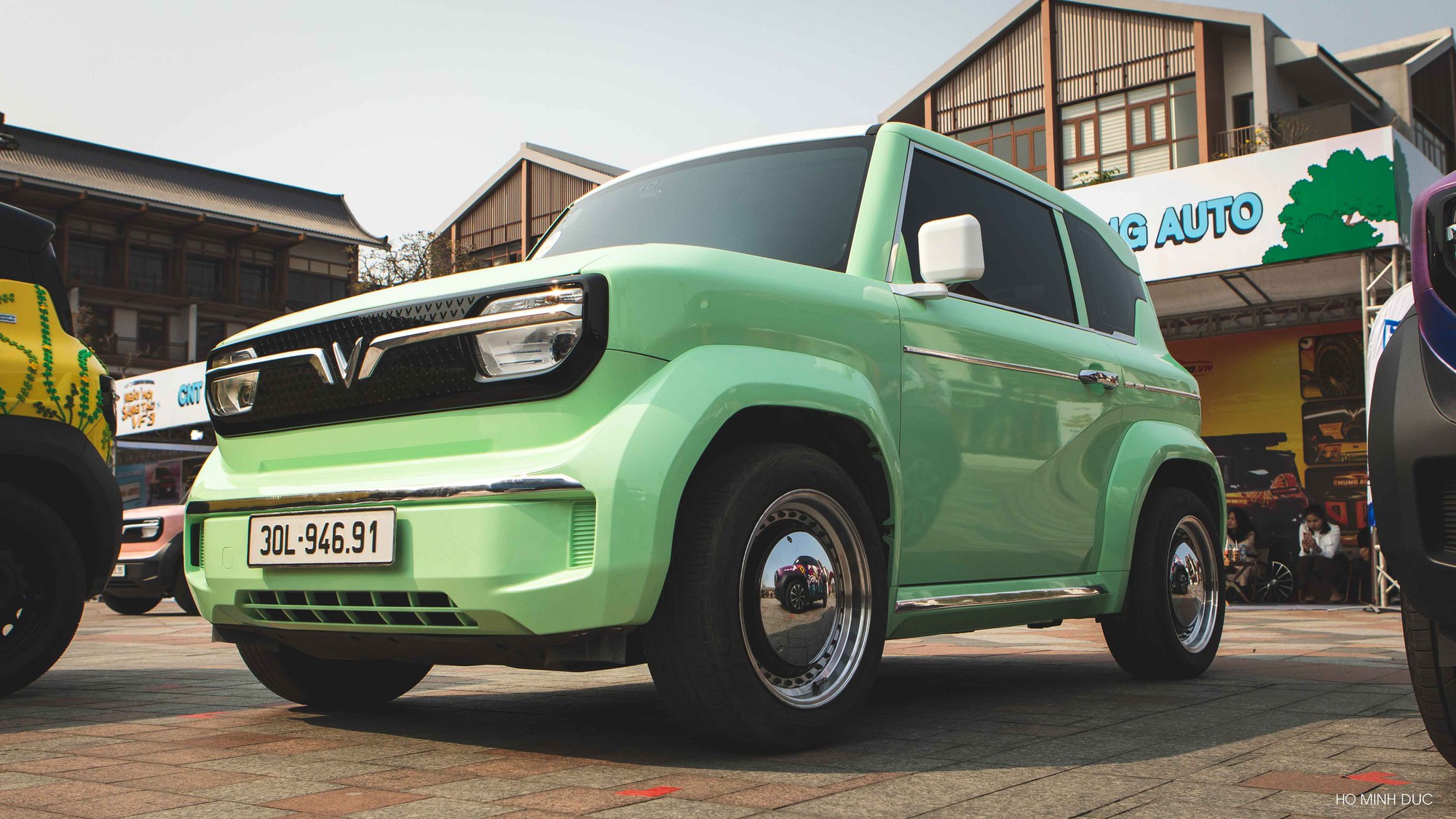 Bỏ 2 cây vàng làm VinFast VF 3 độc nhất: Biến mâm xe thành loa, hát karaoke từ sáng đến tối không hết pin - Ảnh 12