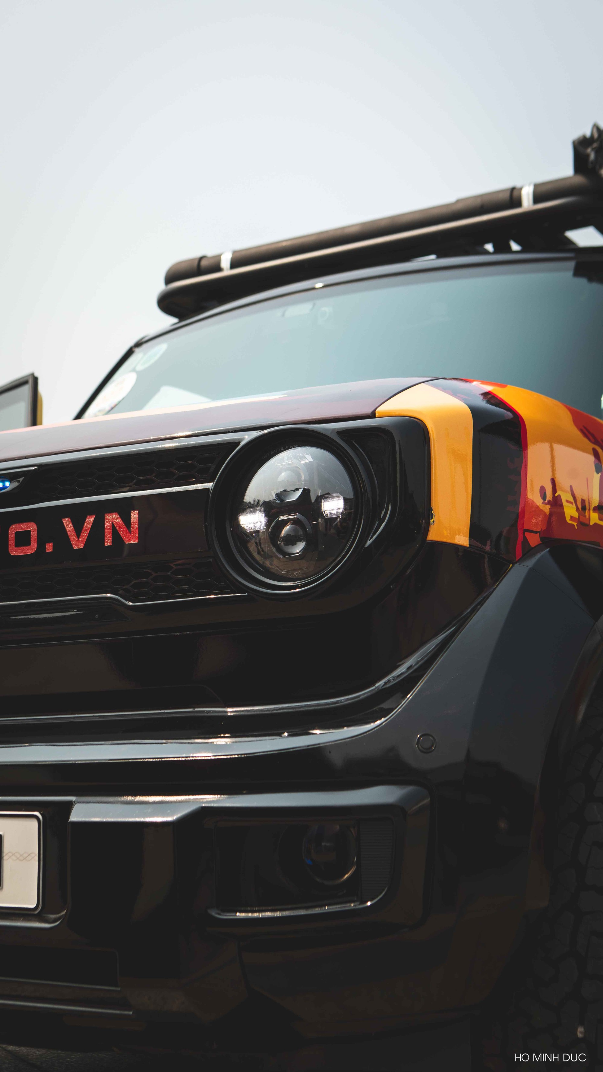 Bỏ 2 cây vàng làm VinFast VF 3 độc nhất: Biến mâm xe thành loa, hát karaoke từ sáng đến tối không hết pin - Ảnh 28