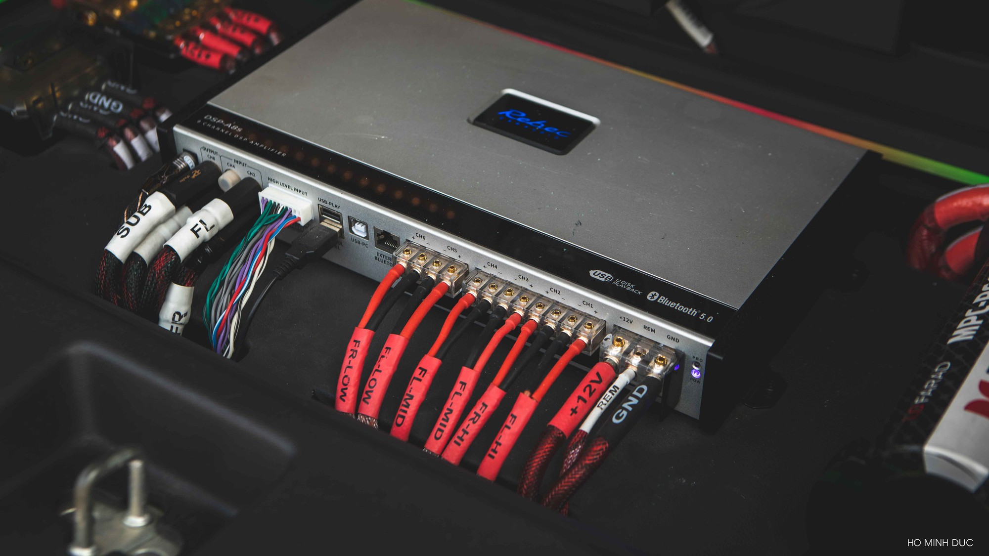 Bỏ 2 cây vàng làm VinFast VF 3 độc nhất: Biến mâm xe thành loa, hát karaoke từ sáng đến tối không hết pin - Ảnh 21