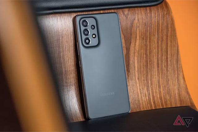 Chuyên gia review điện thoại: "Đây là 5 mẫu smartphone tệ nhất của Samsung mà lẽ ra họ đừng nên bán" - Ảnh 1