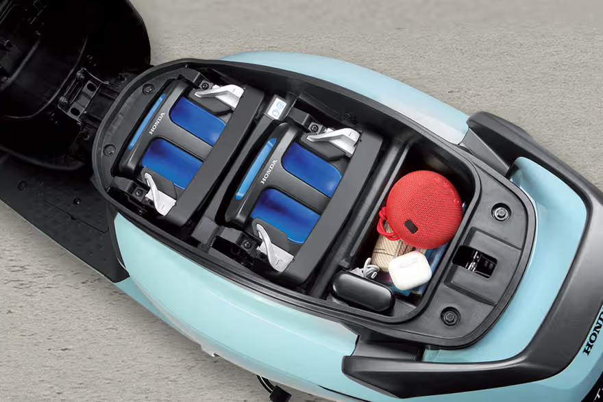 Xe ga chạy điện giá tương đương 31 triệu đồng của Honda về đại lý: Thiết kế đỉnh như SH Mode, trang bị không thiếu thứ gì - Ảnh 6