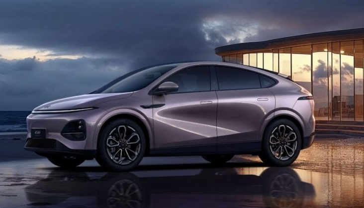 SUV ngang cỡ Santa Fe giá rẻ ra mắt phiên bản 2025 tại TQ: Giá khởi điểm hơn 600 triệu đồng, pin AI sạc 10 phút đi 450 km - Ảnh 1